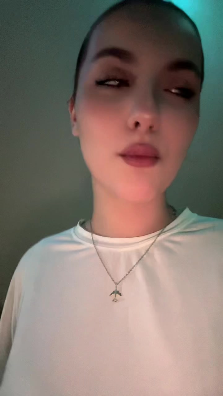 @🧟♀️