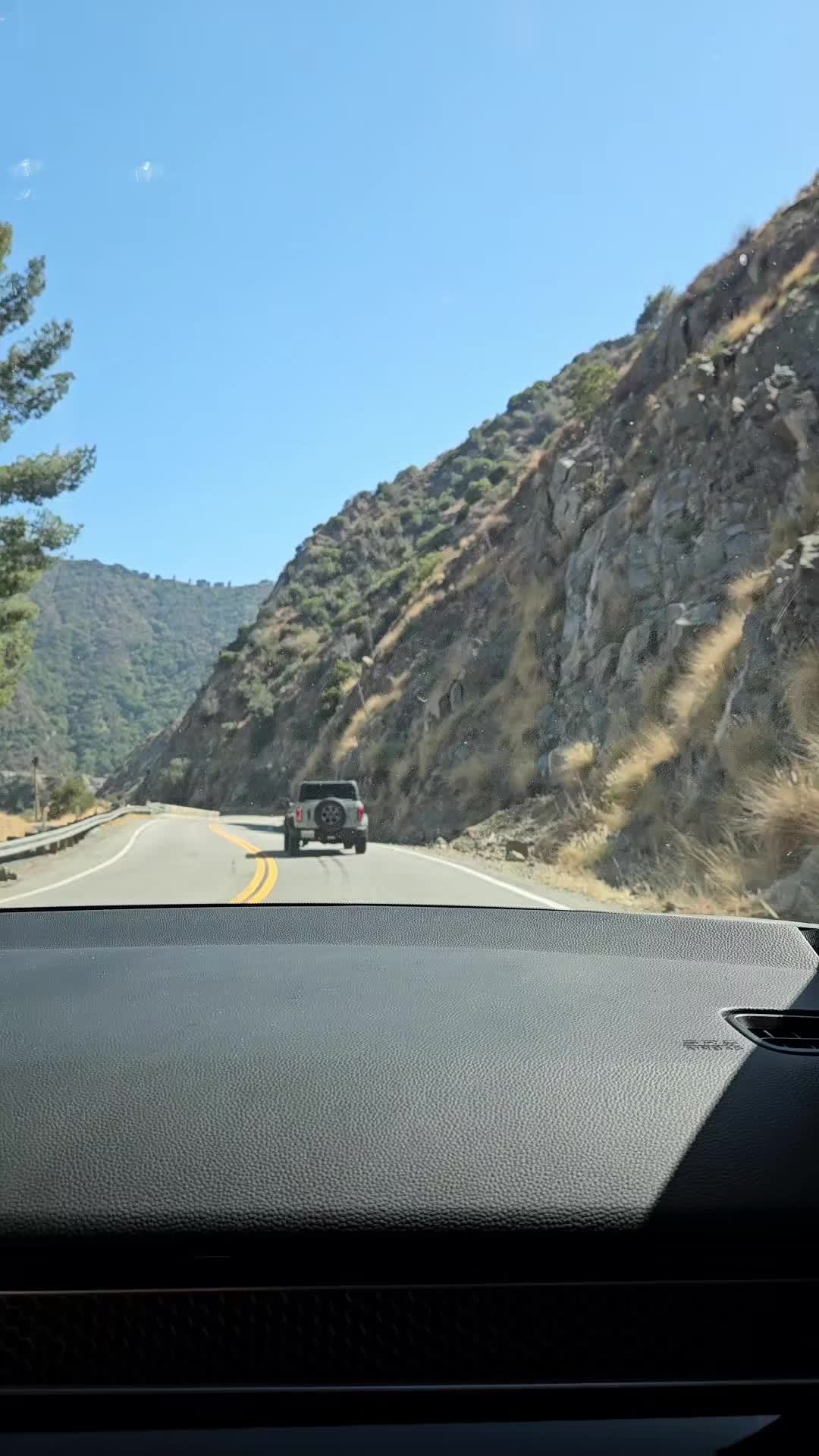 @Mbaez