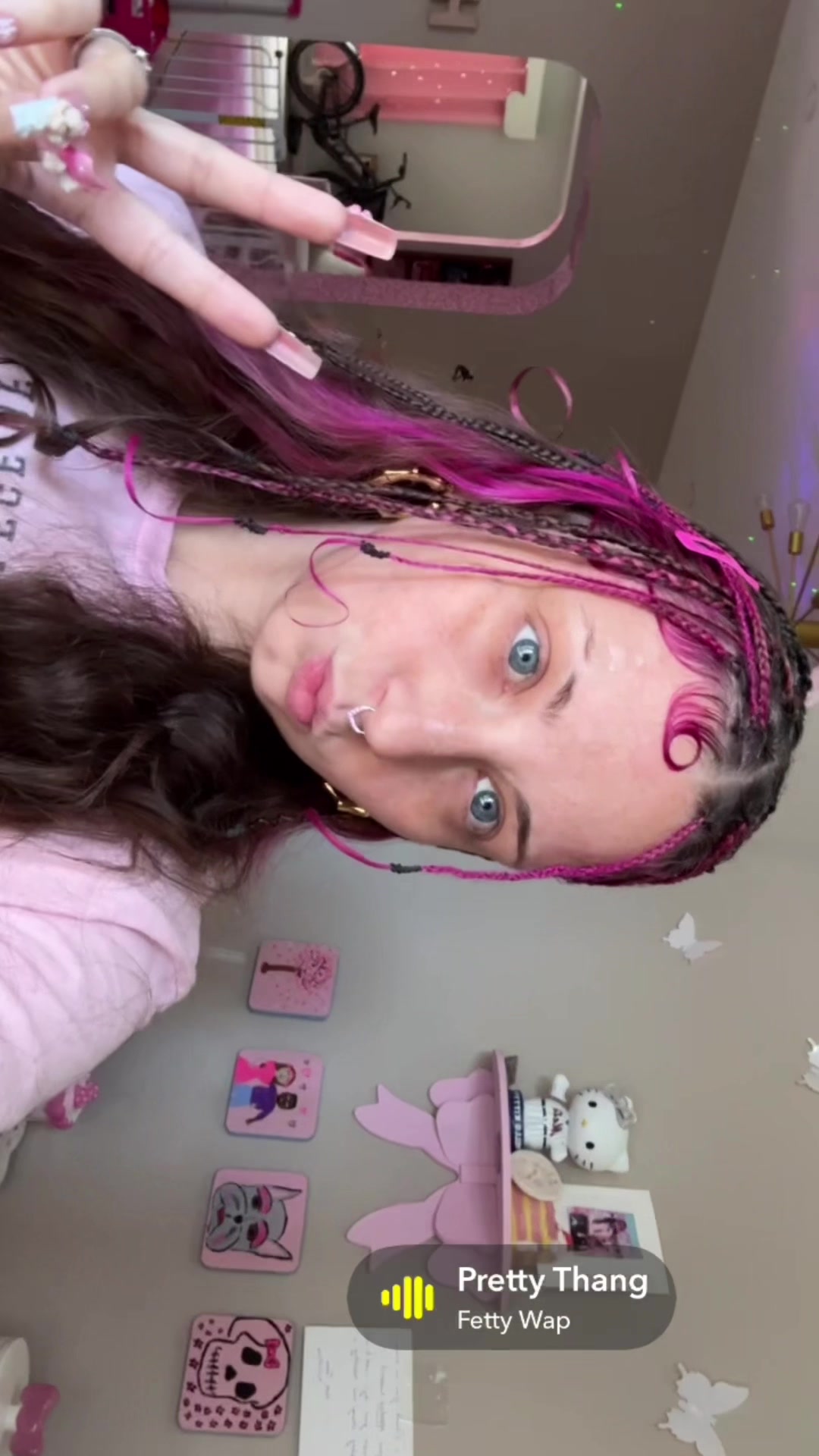 @miss pink