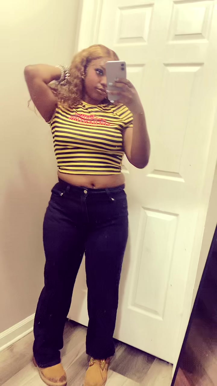 @niajahnay