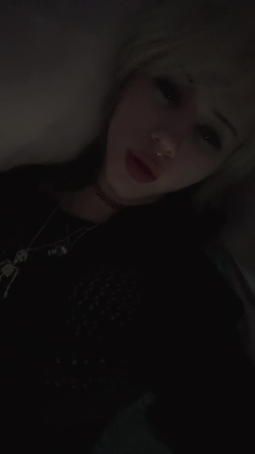 @Ellie ★