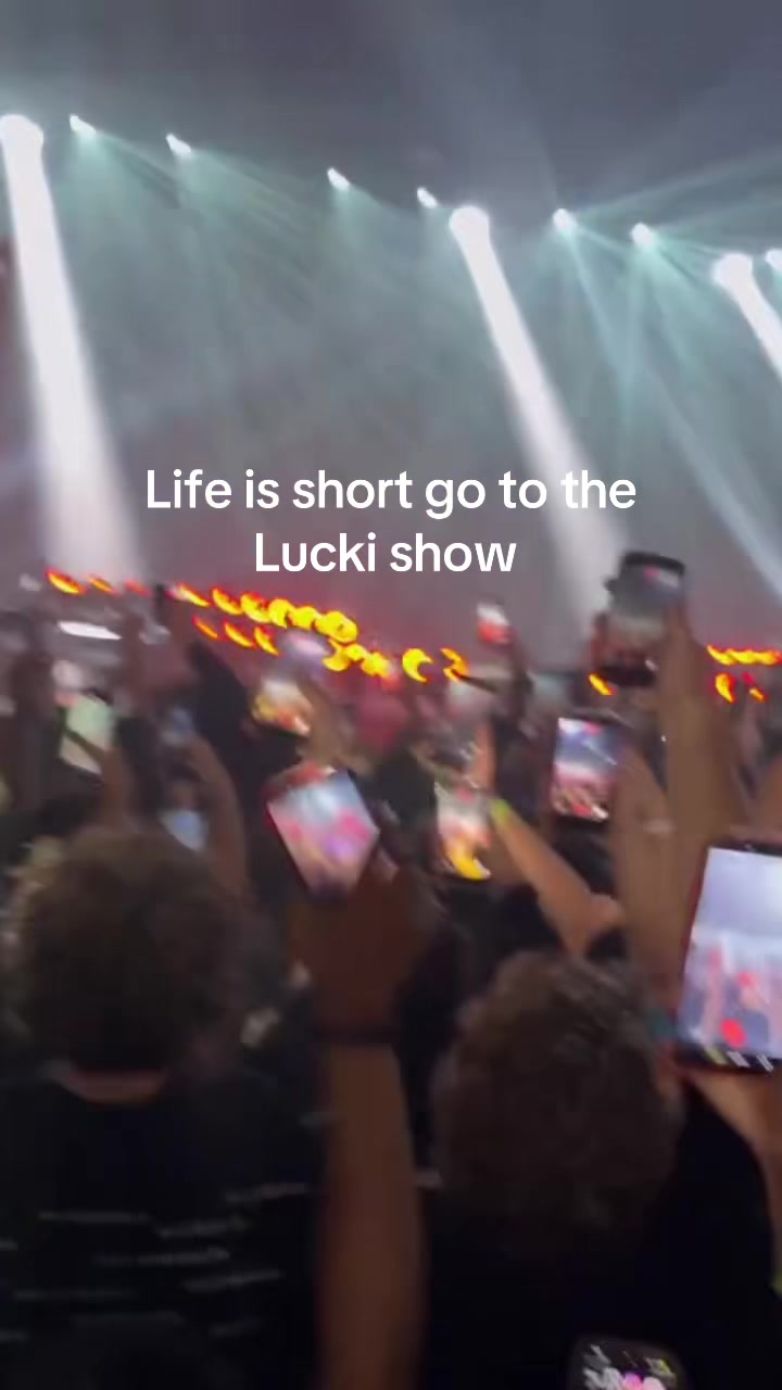 @LUCKI FAN PAGE