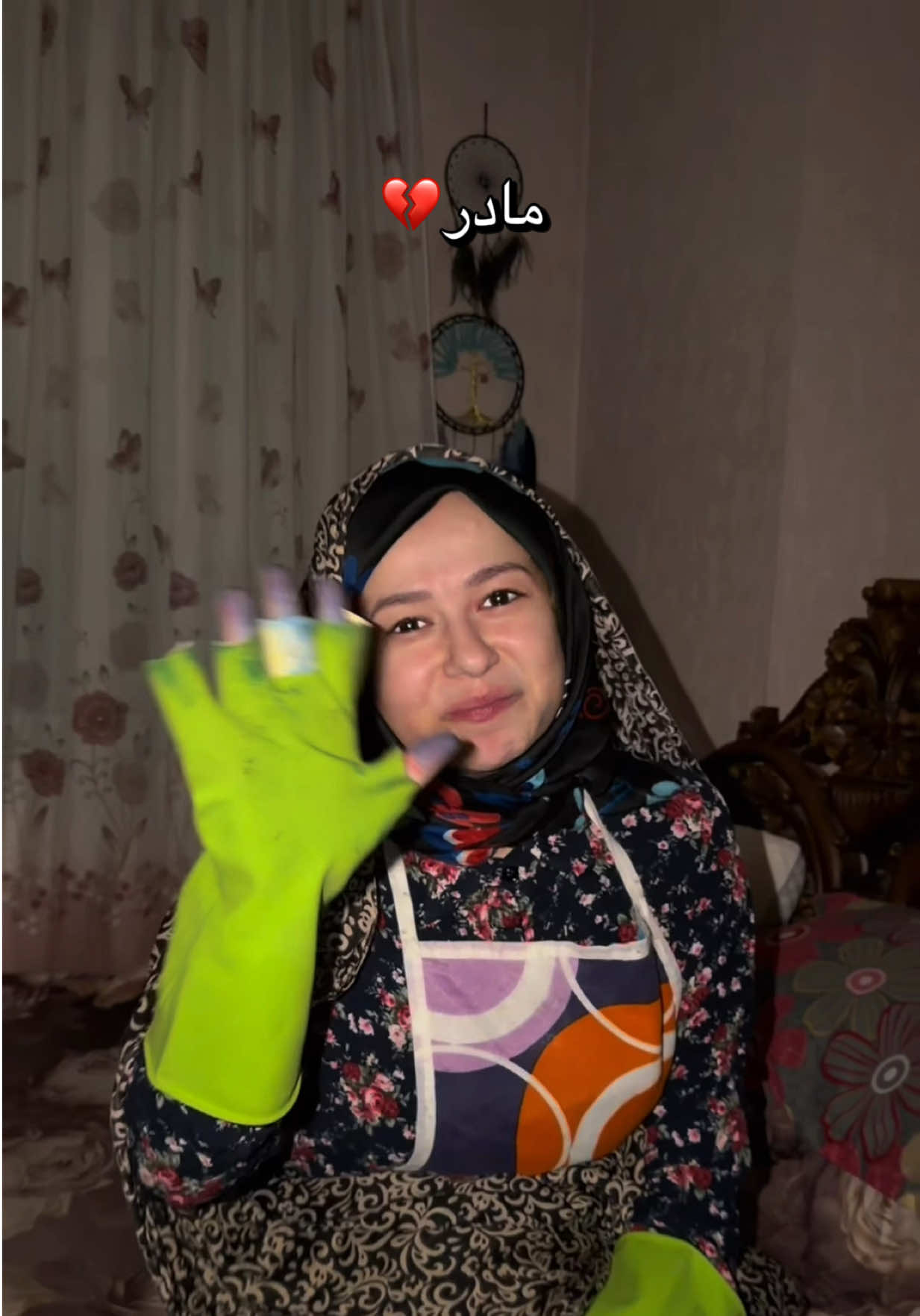 @پریسا پورمشکی PARISA