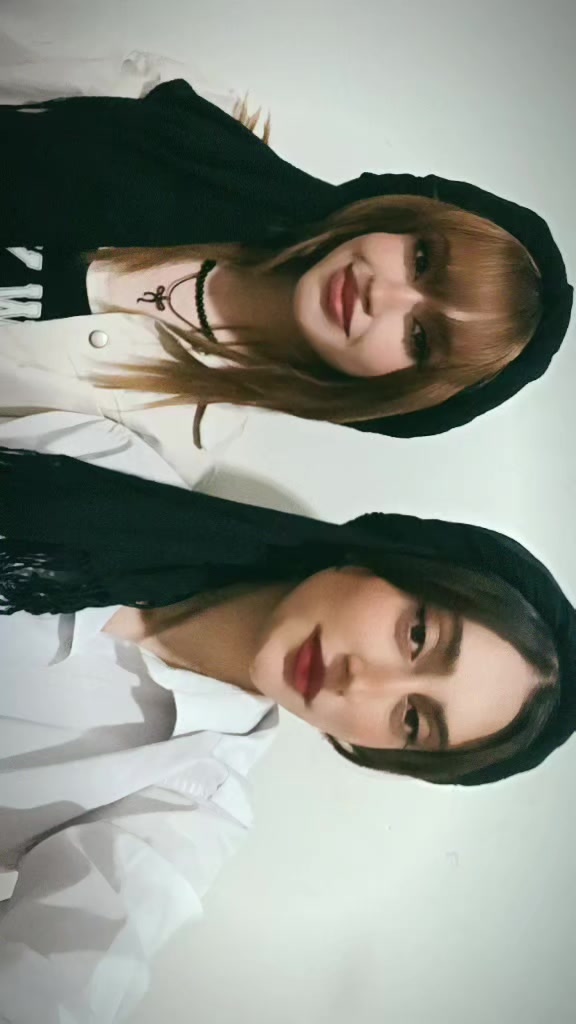 @mobina
