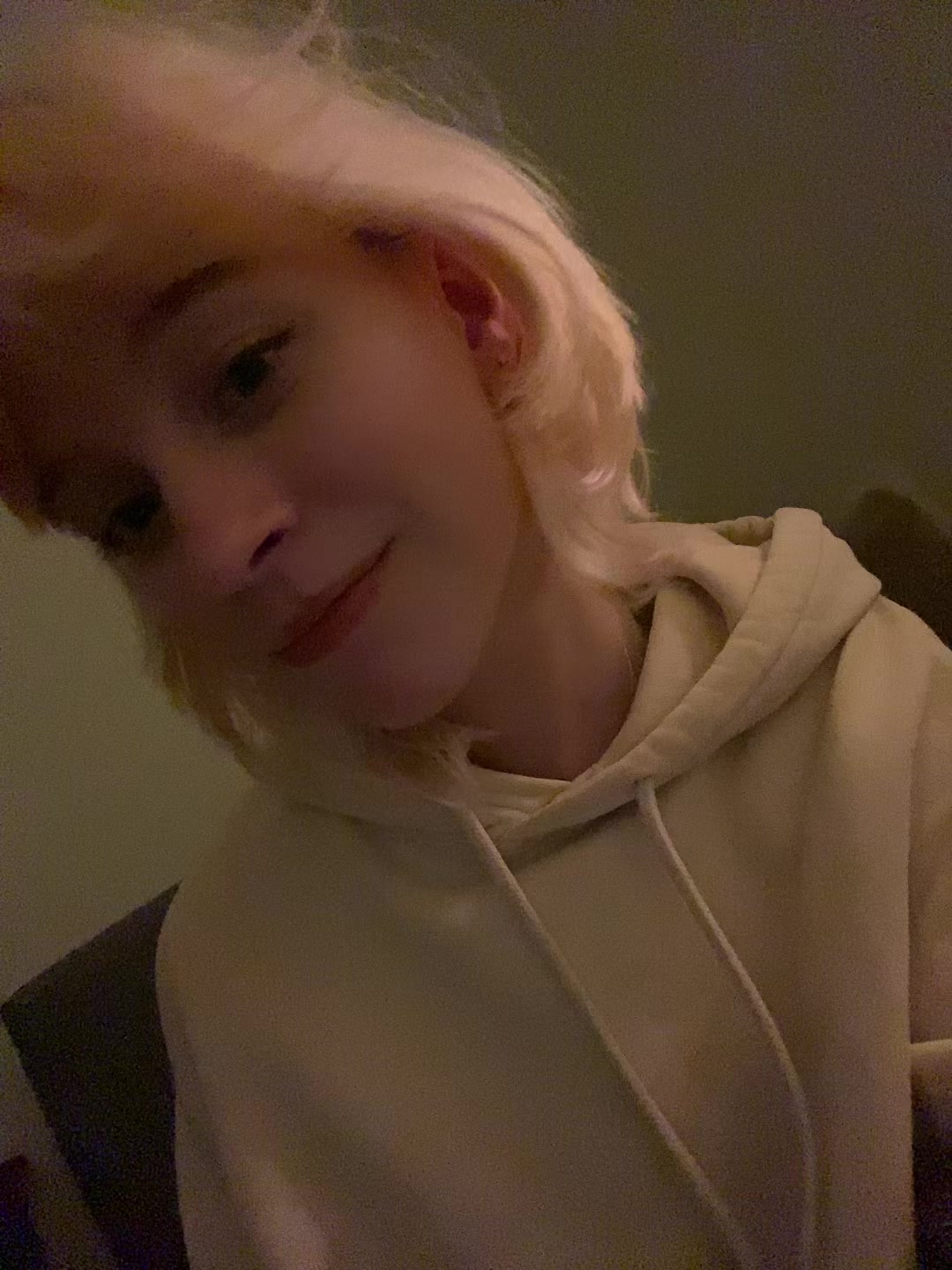 @агагусс