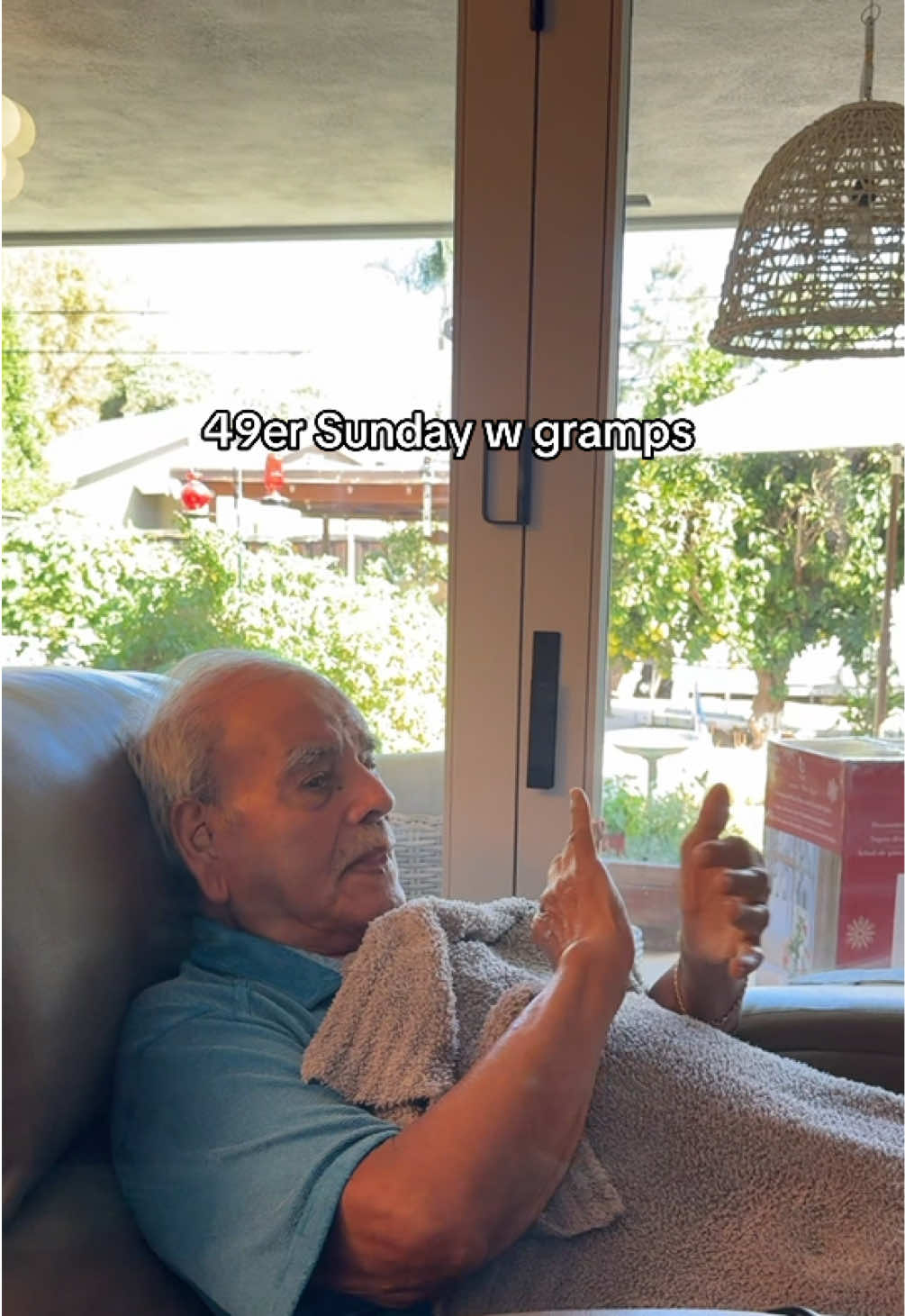 @Bella