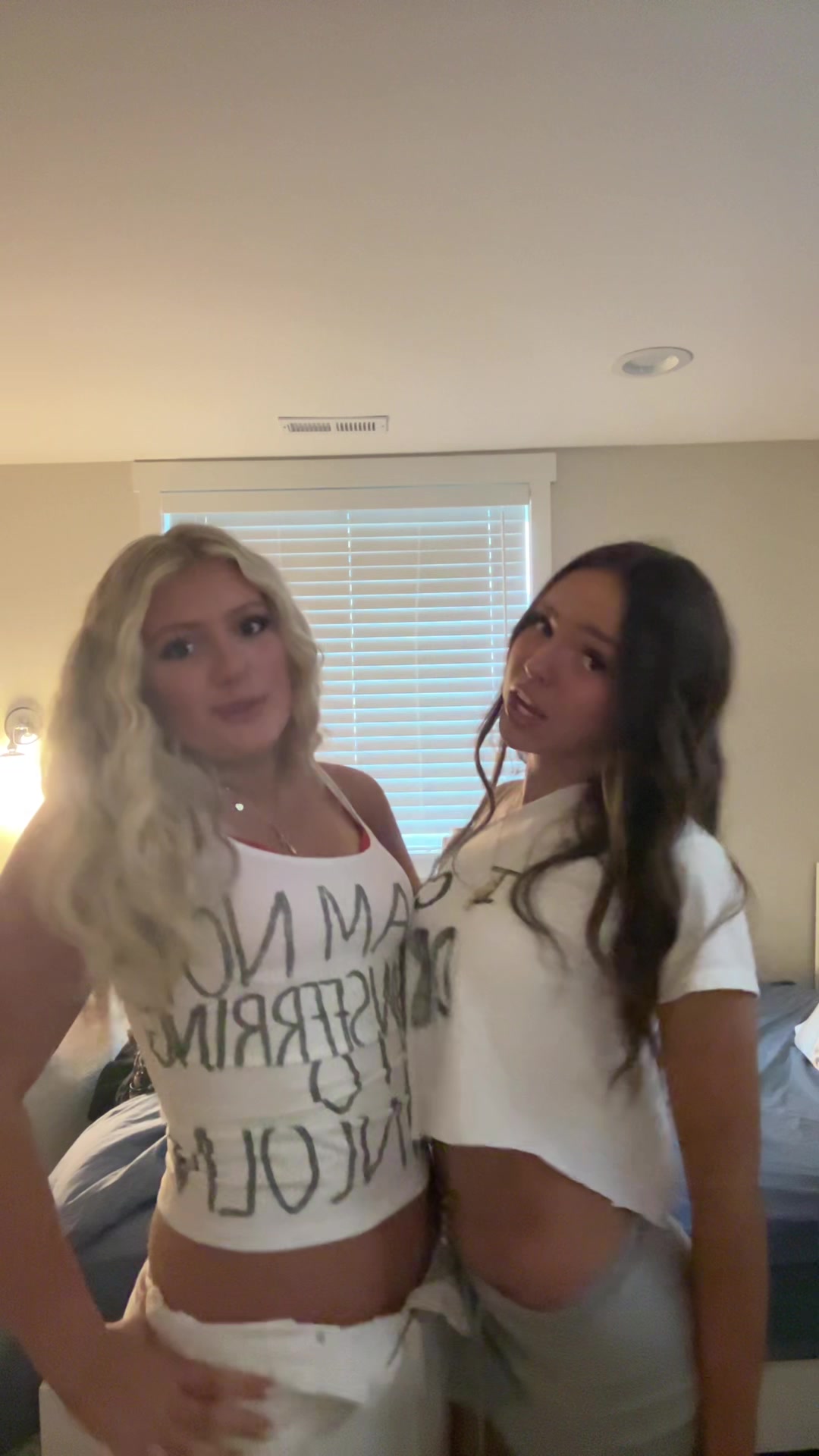 @😝