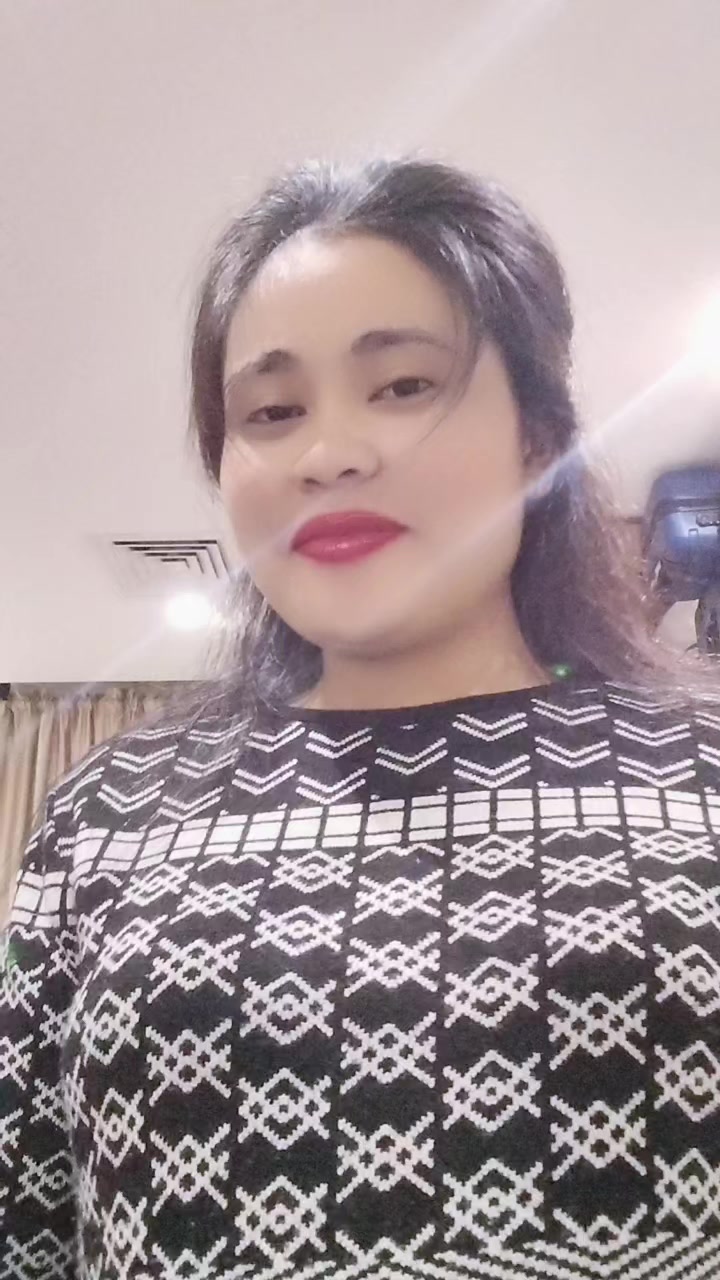 @SaलिNa Boम्जाN ❤️❤️🥀🥀🌹