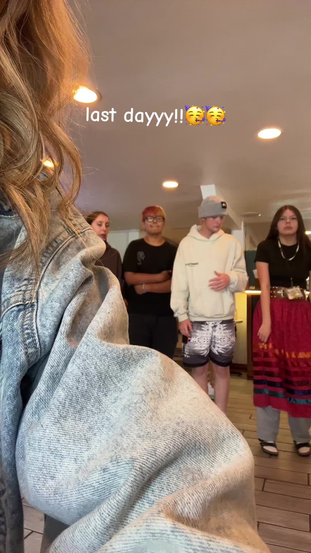@kk