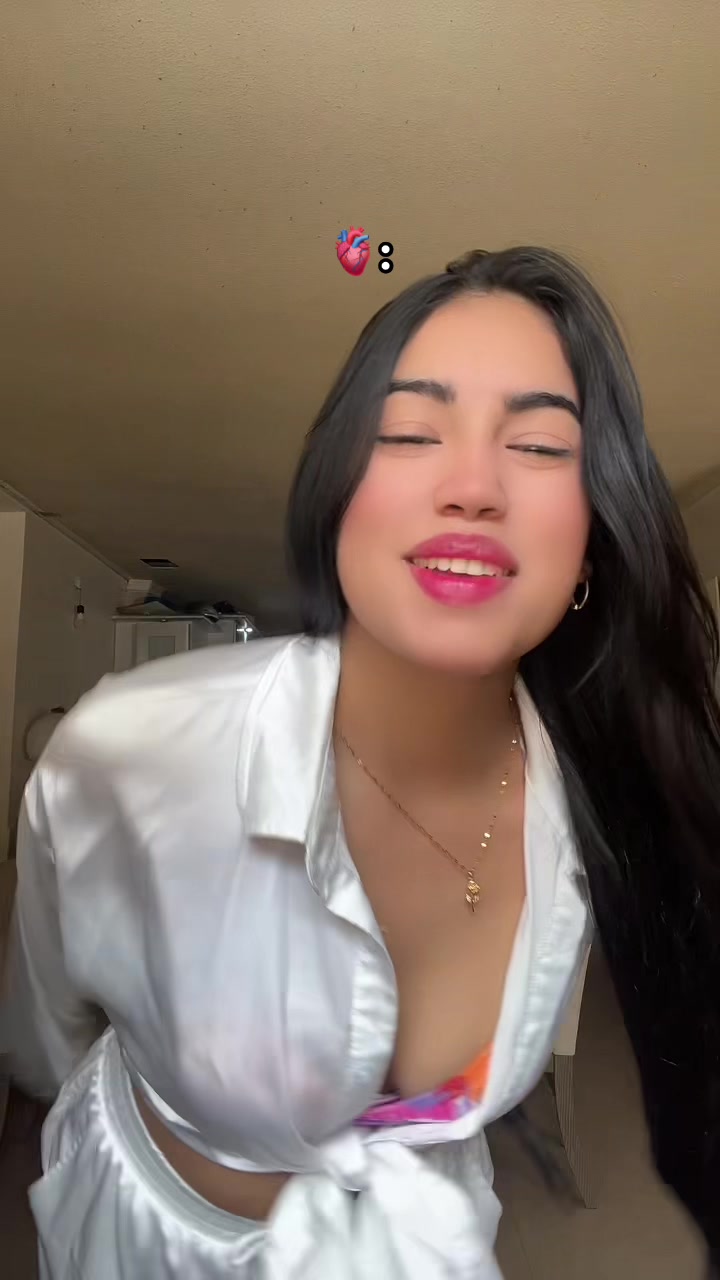 @Y U R I 🦦