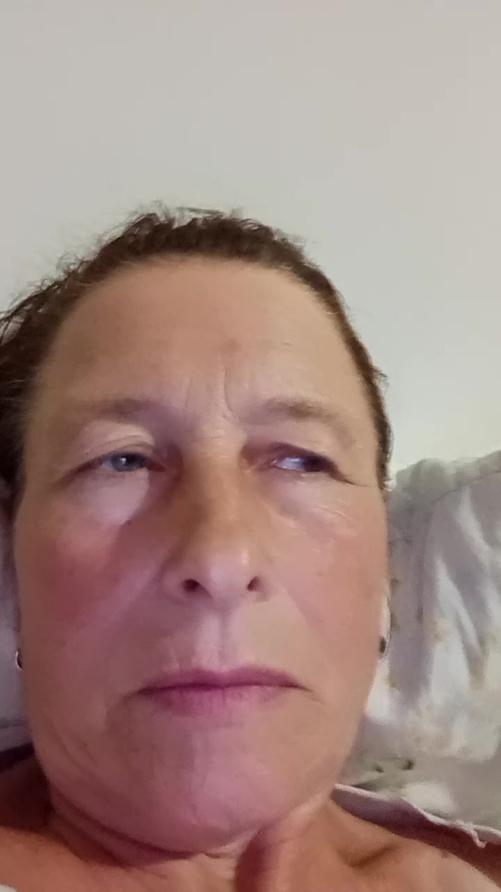 @Жужа
