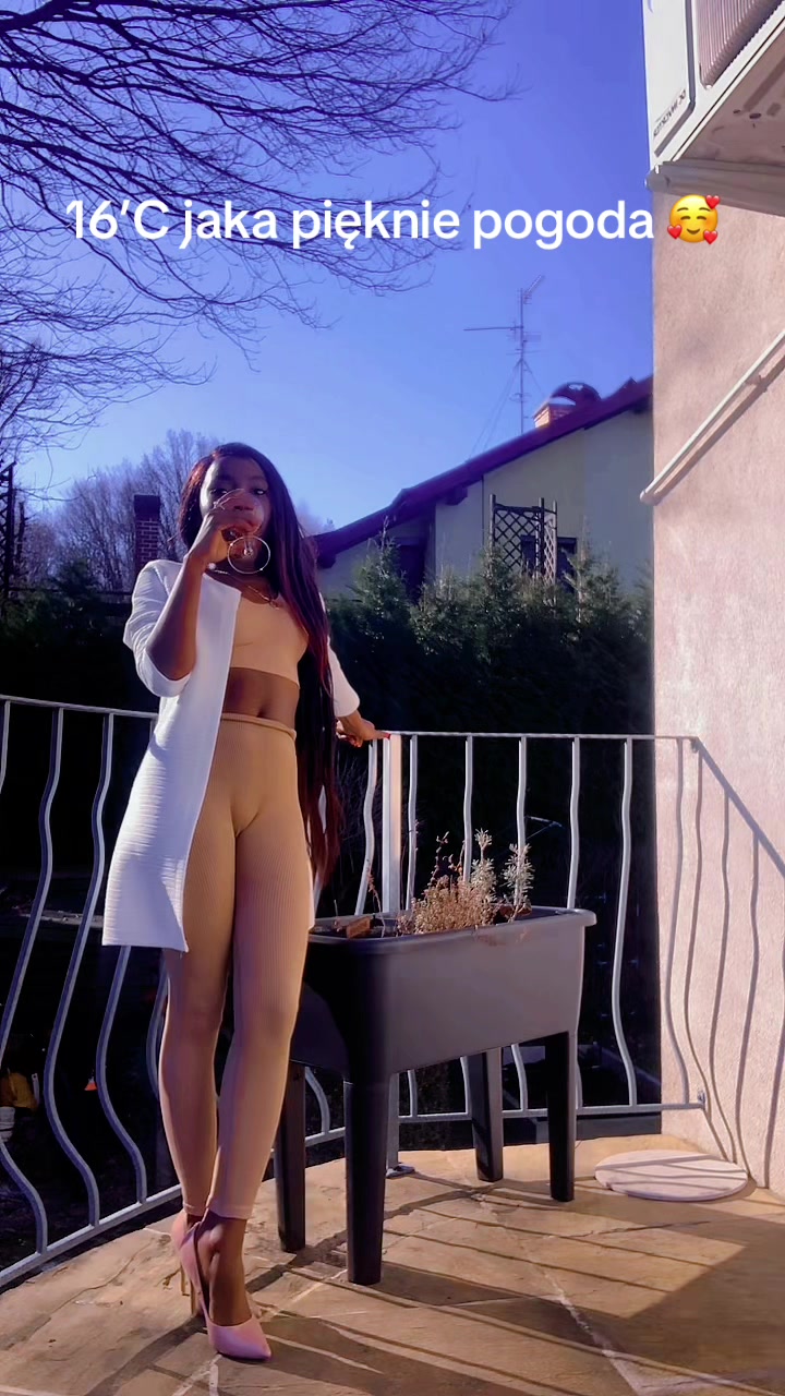 @Tinatan🦋🇹🇿🇵🇱