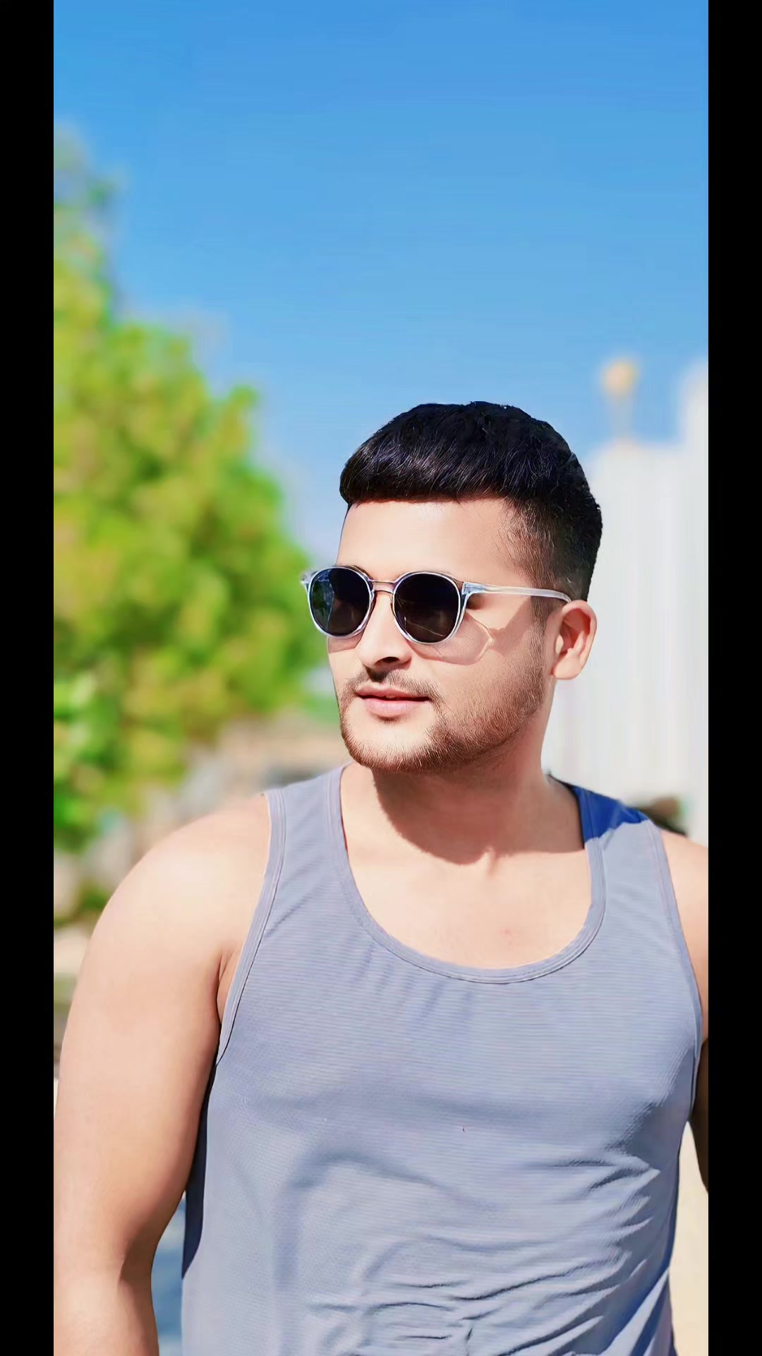 @Cool&Edgy vibe"
