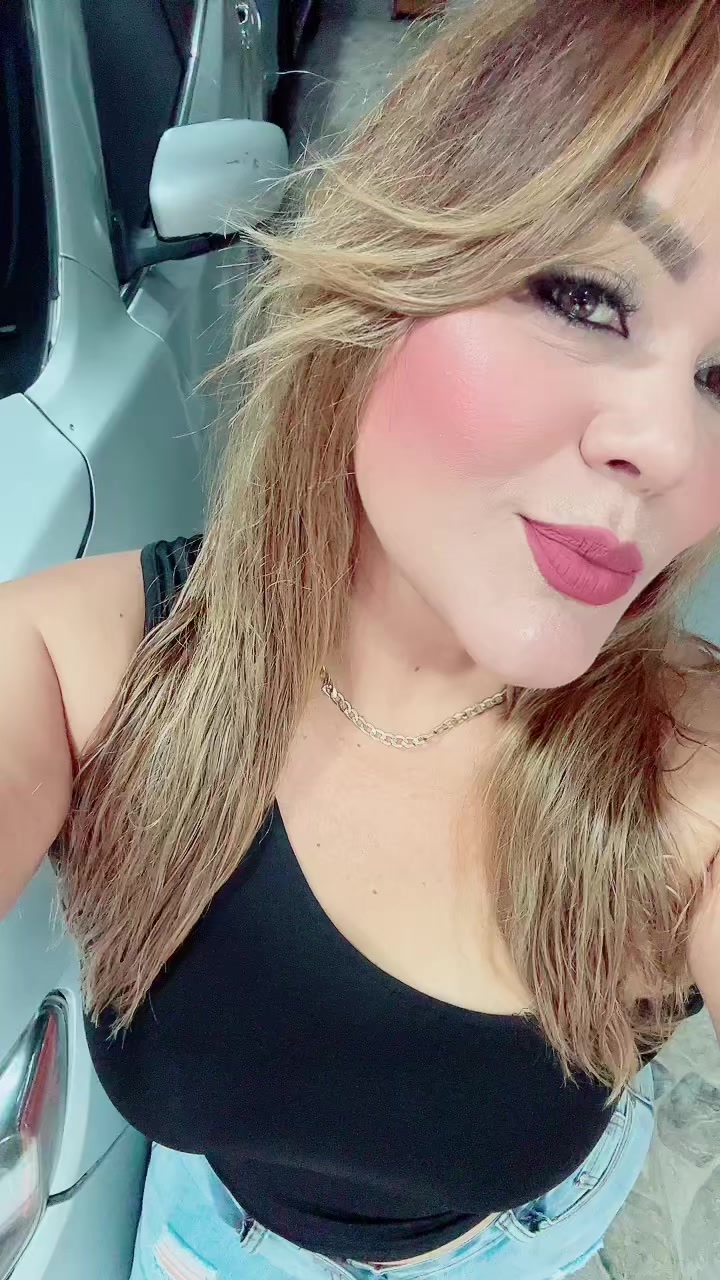 @LupyRivera