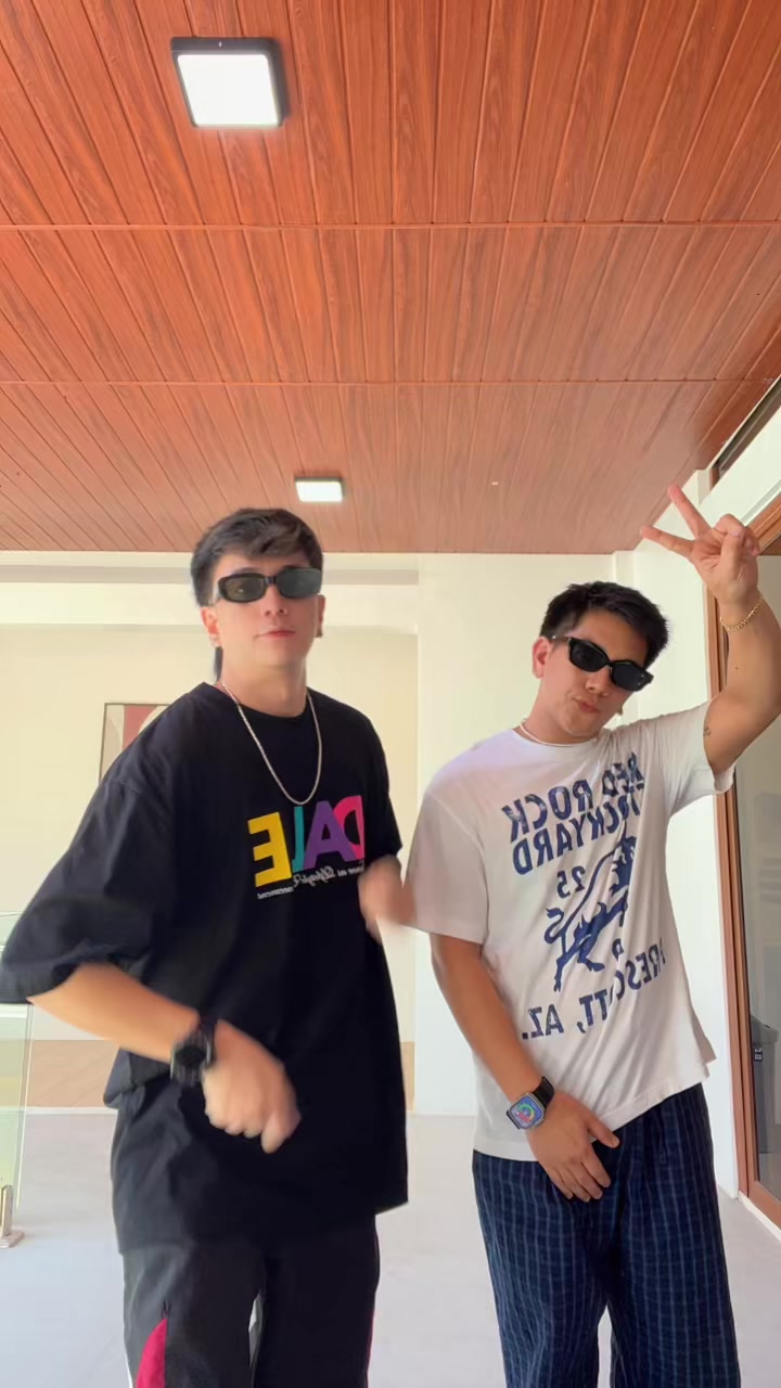 @Charly Esquejo