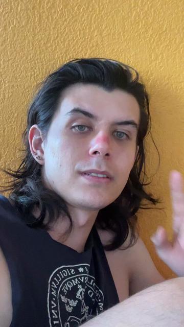 @zero woolfe (on YouTube)