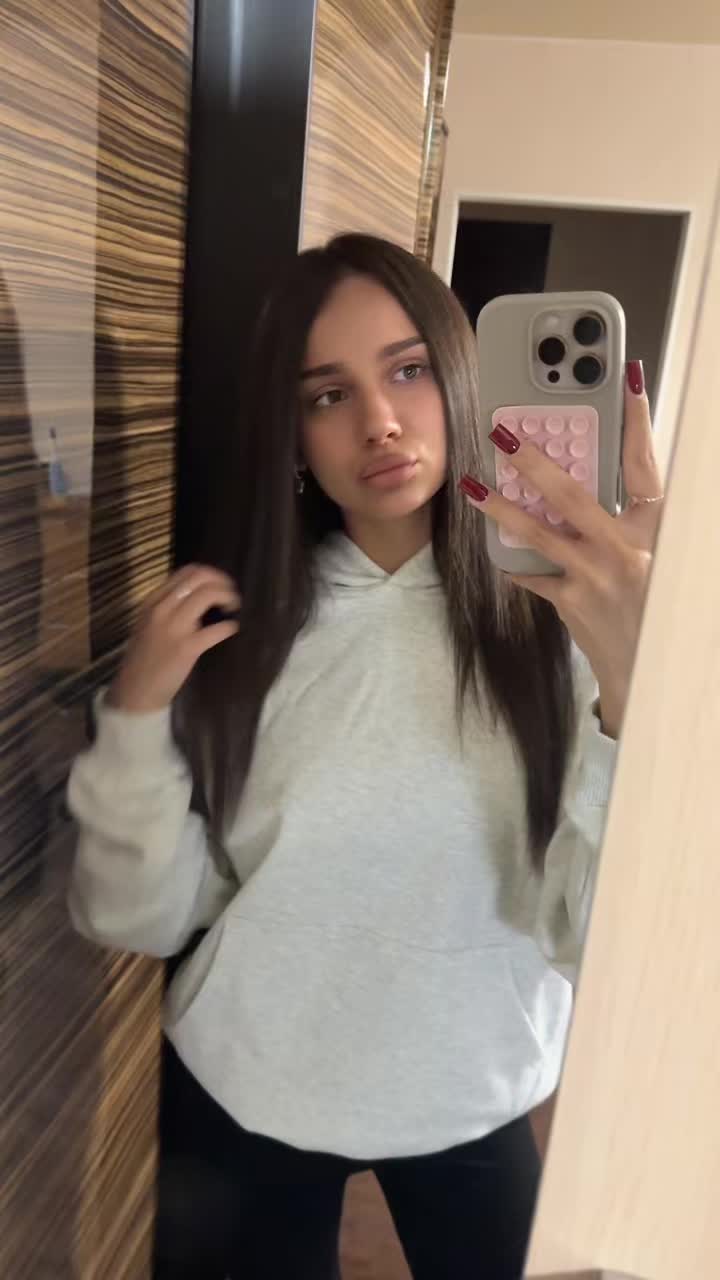 @Nina