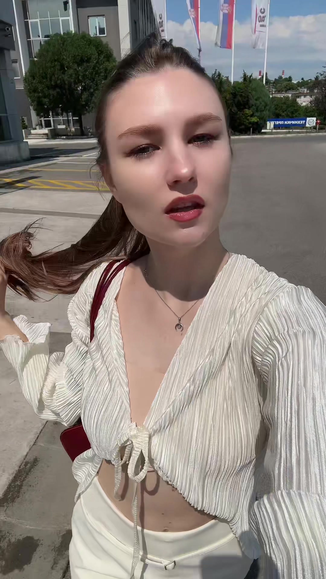 @Iri