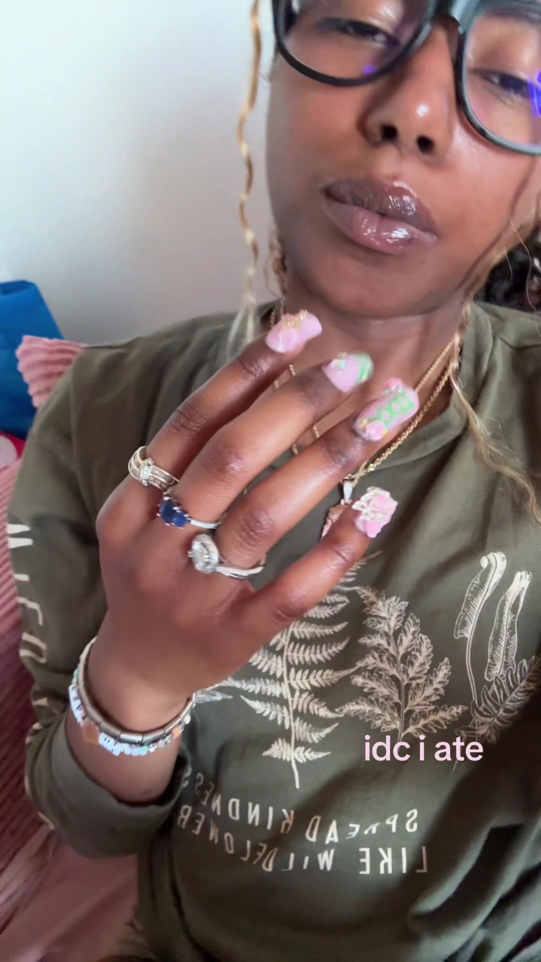 @d