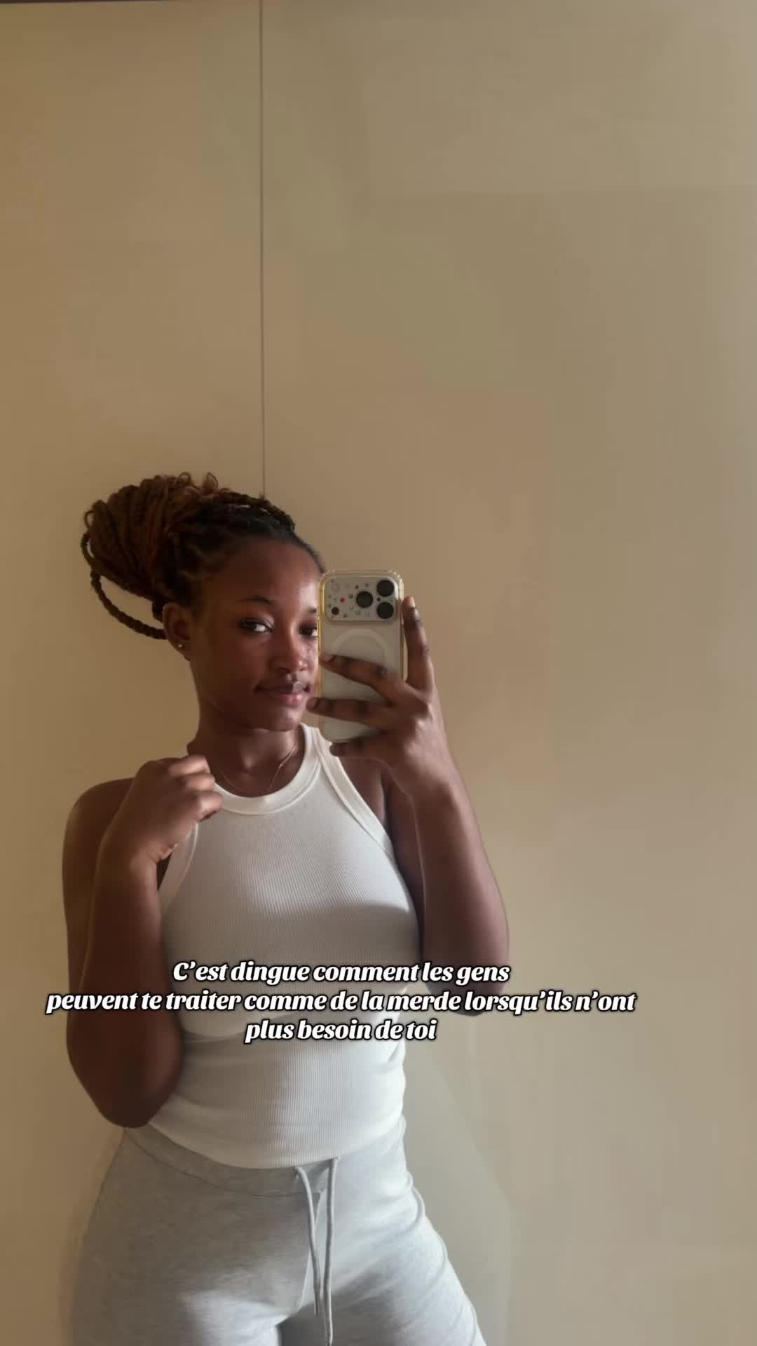 @LAURNA ÉCLAT D’ONGLE