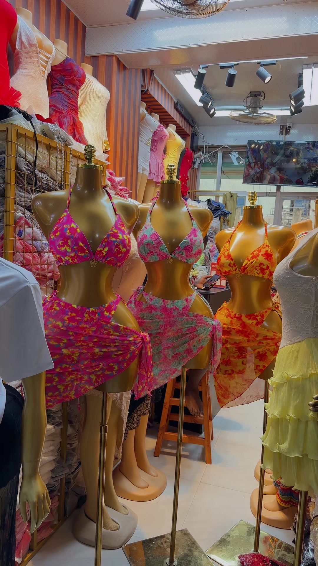 @BABA KAIRA OUTFIT