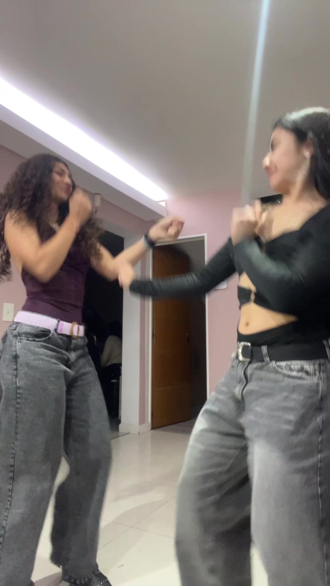 @lulibraaa