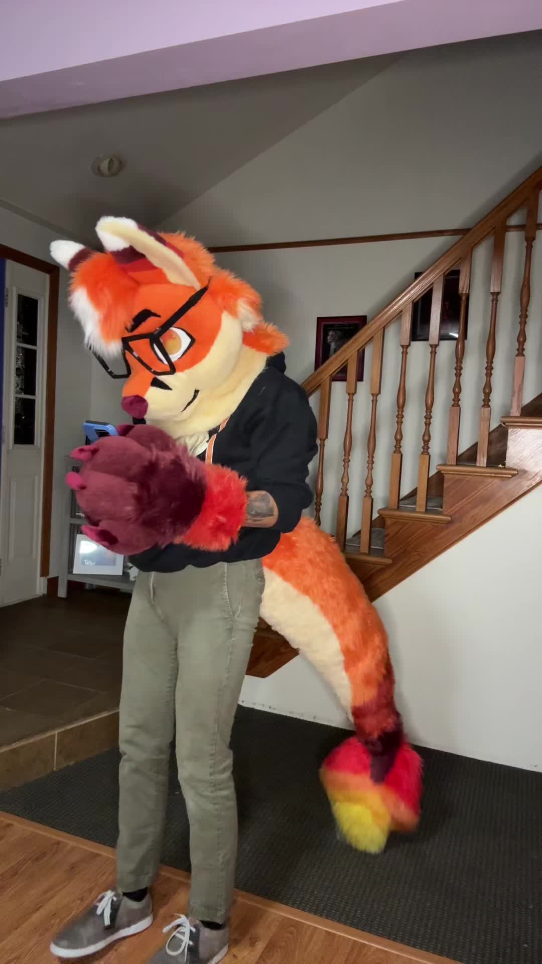 @Ember Trickster 🦊🔥🐲