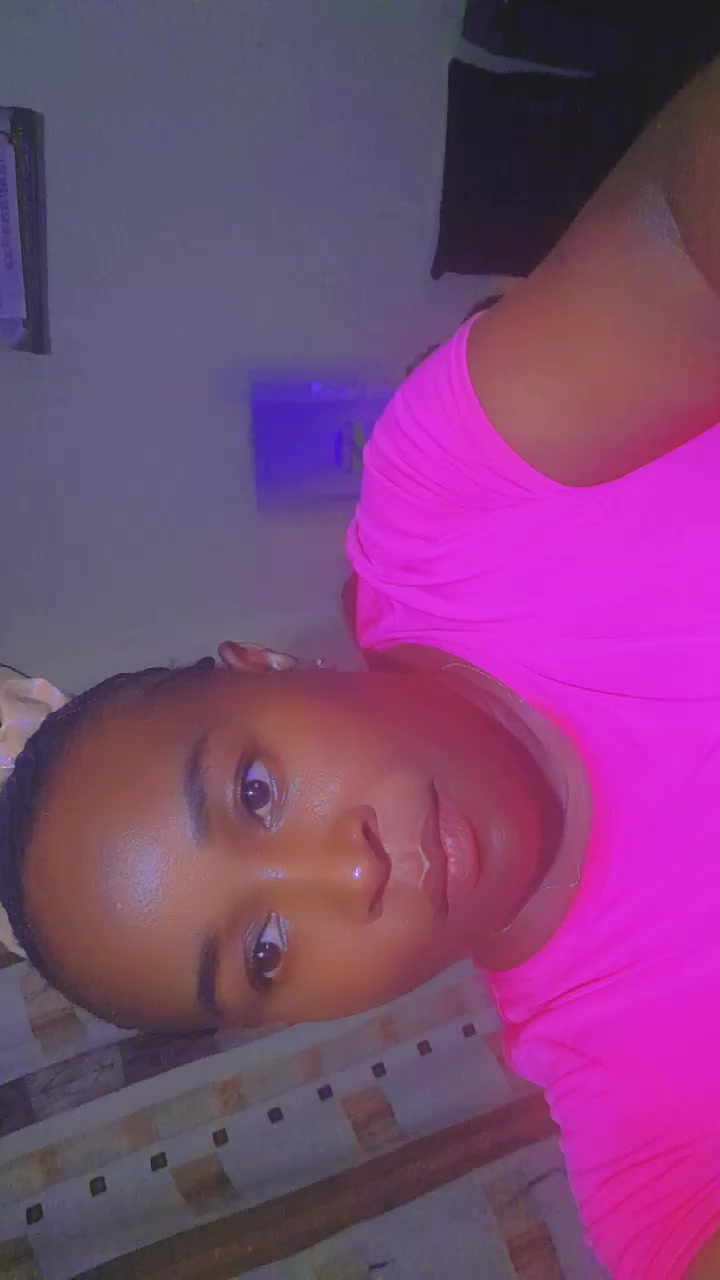 @elizachege