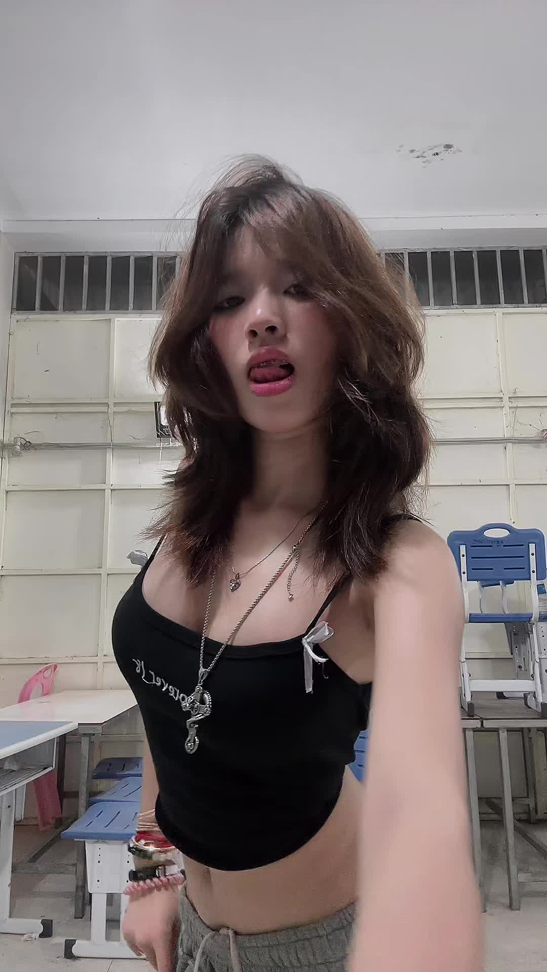 @moreoptionlorhy