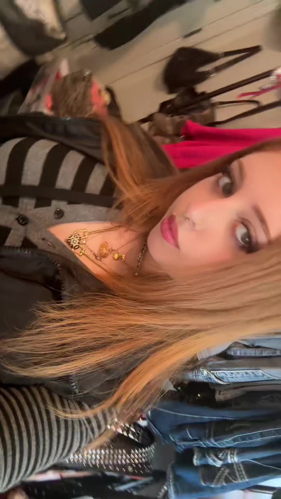 @Julia ♡ ⋆˙⟡♡  ⋆˙⟡♡