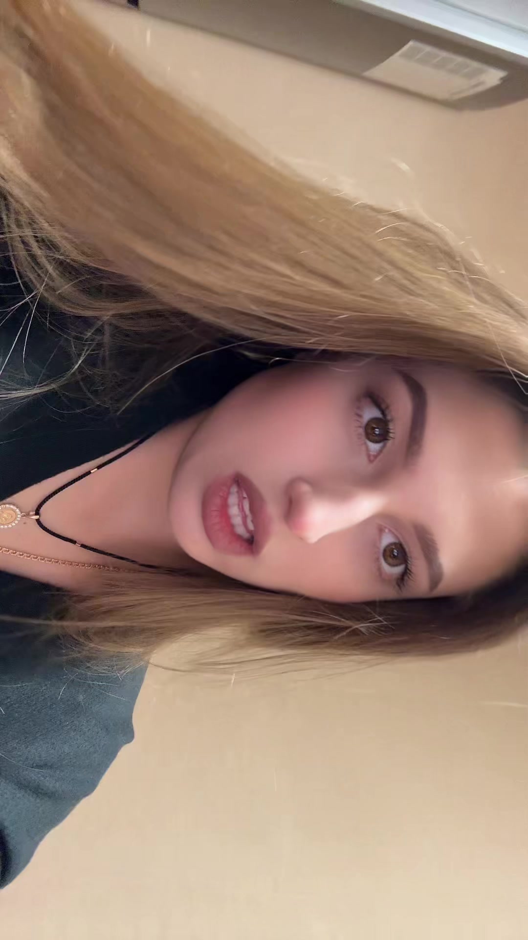 @_.vlazzzzz._