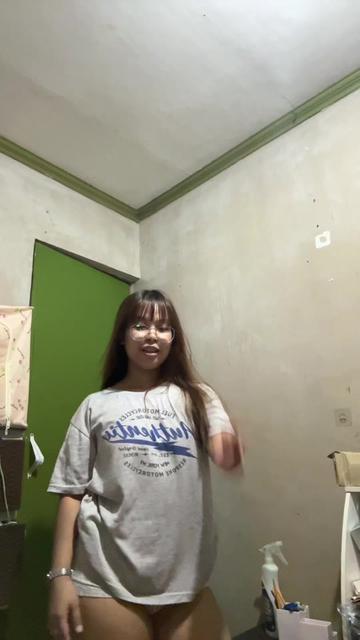 @⃟