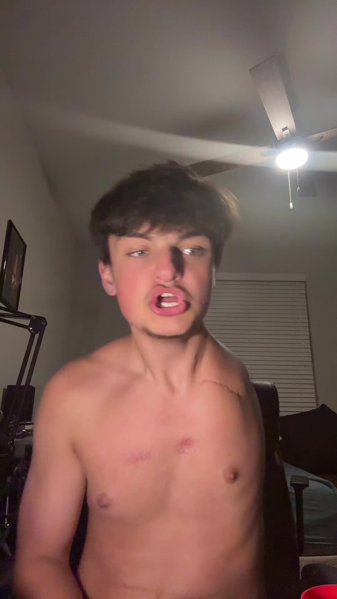 @onearmbeast
