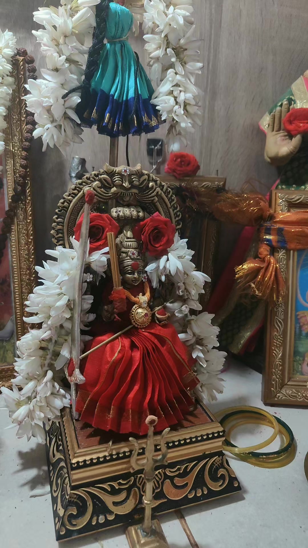 @Singai Angalaparameshwari