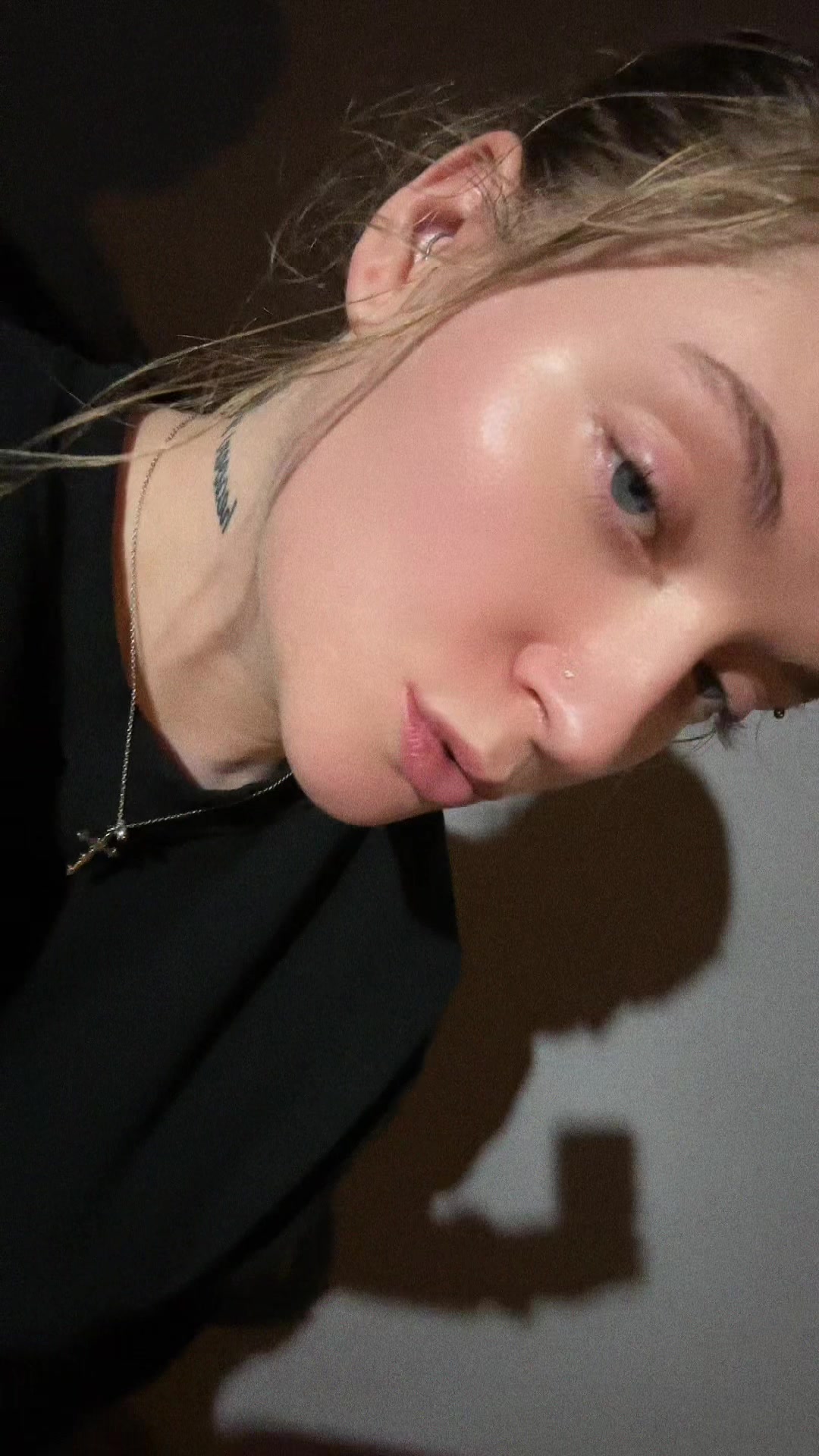 @0liviaa_