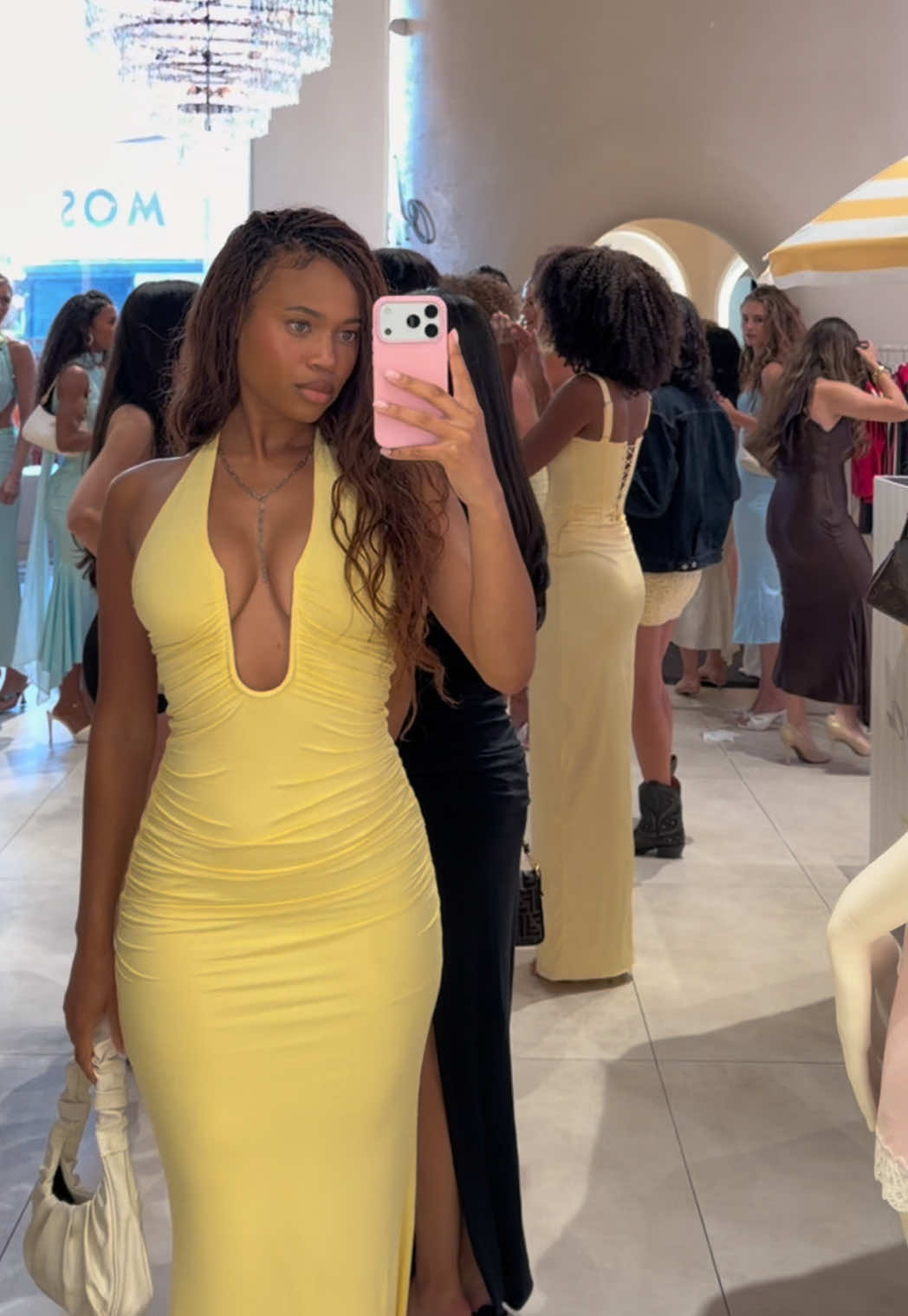 @L&eacute;i Dominique