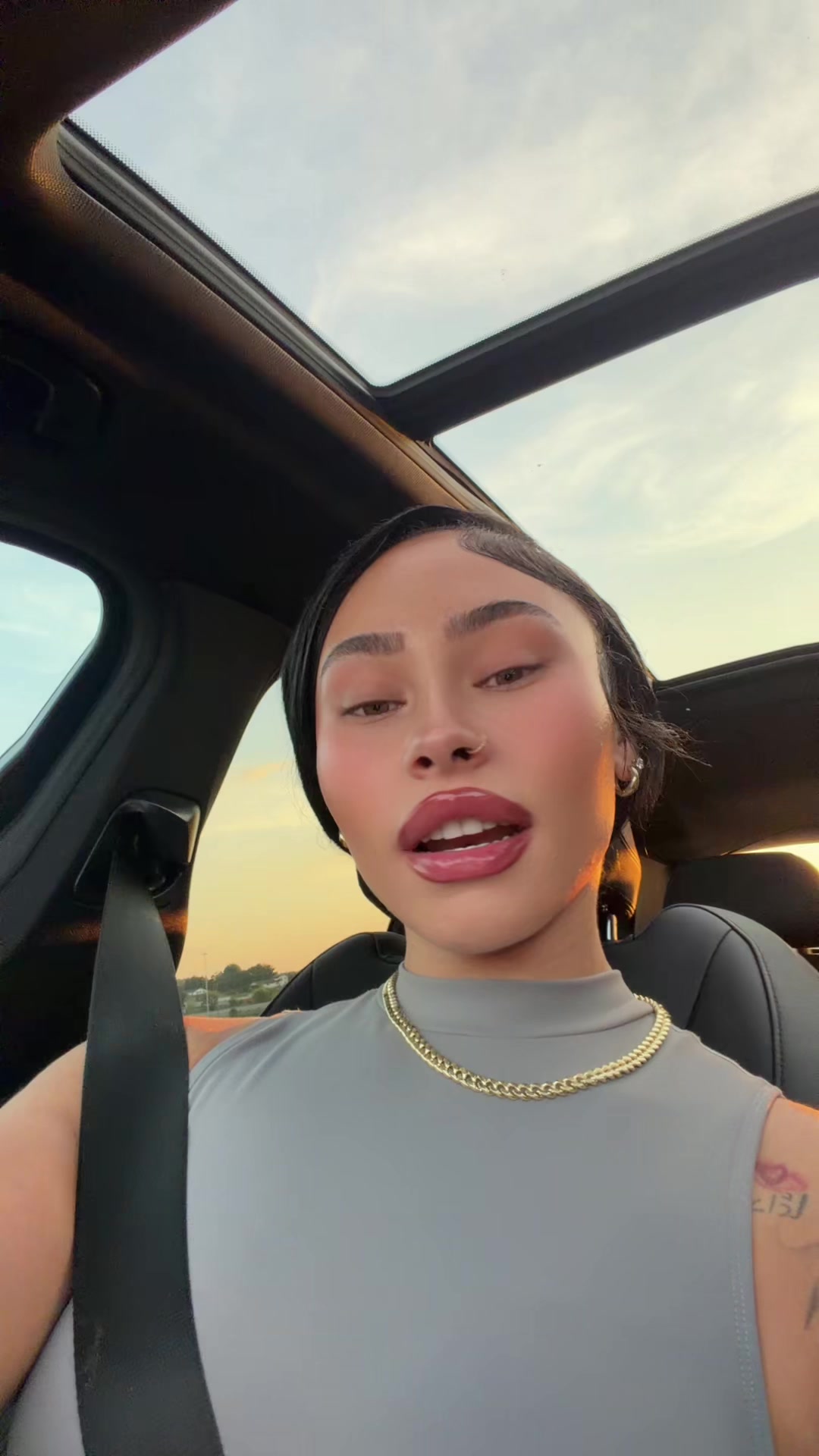 @Milasia