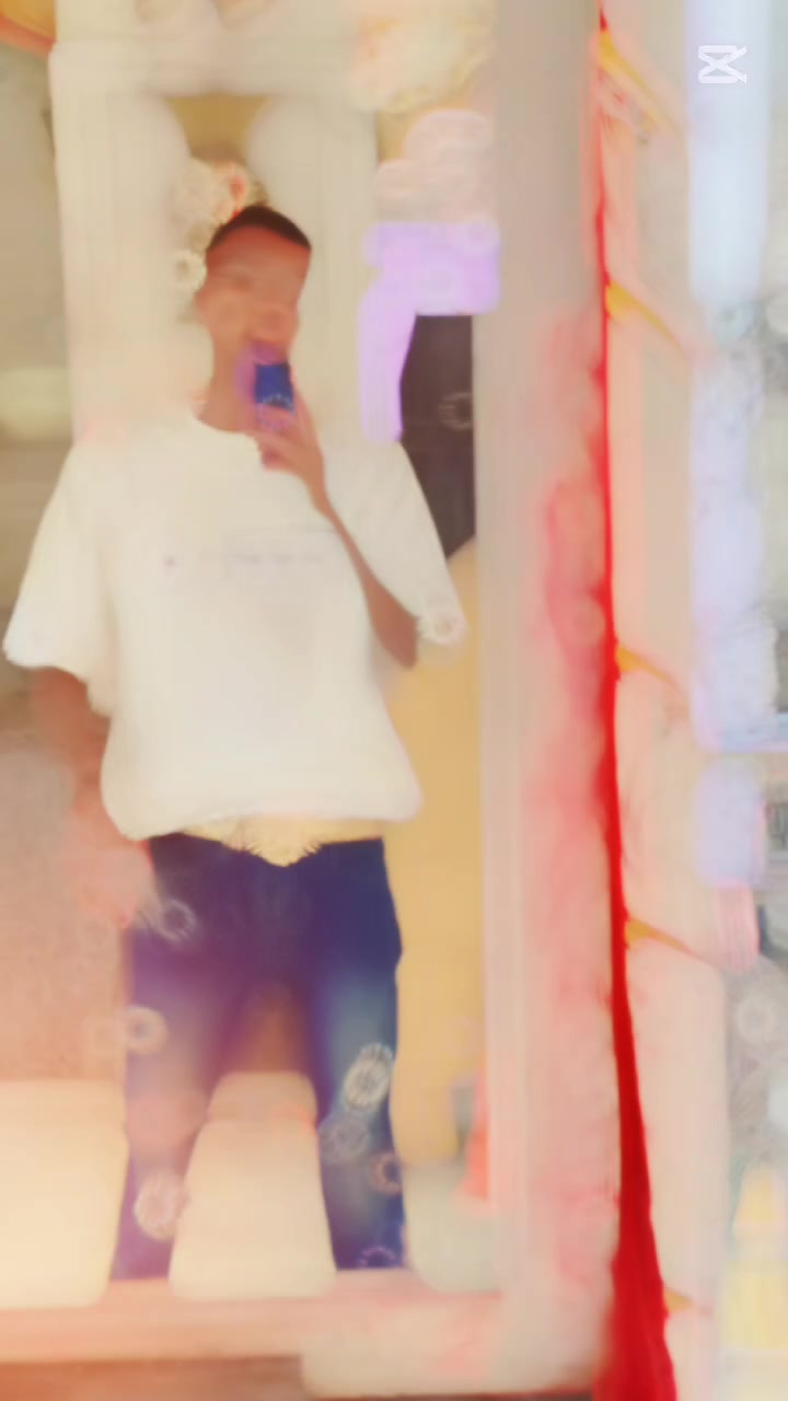 @Hlo DARliNG: ! ? (🫣) ,,!!!!!!