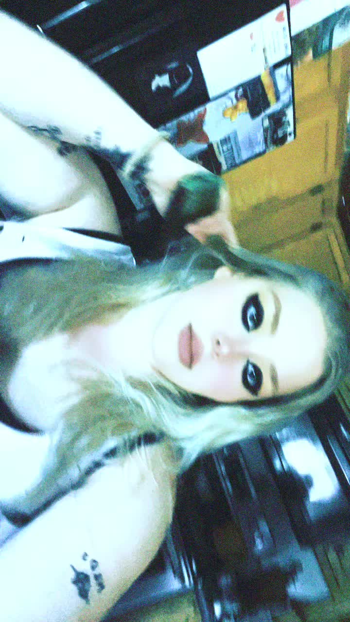 @⦻🐰Bunny_b*tch🐰⦻