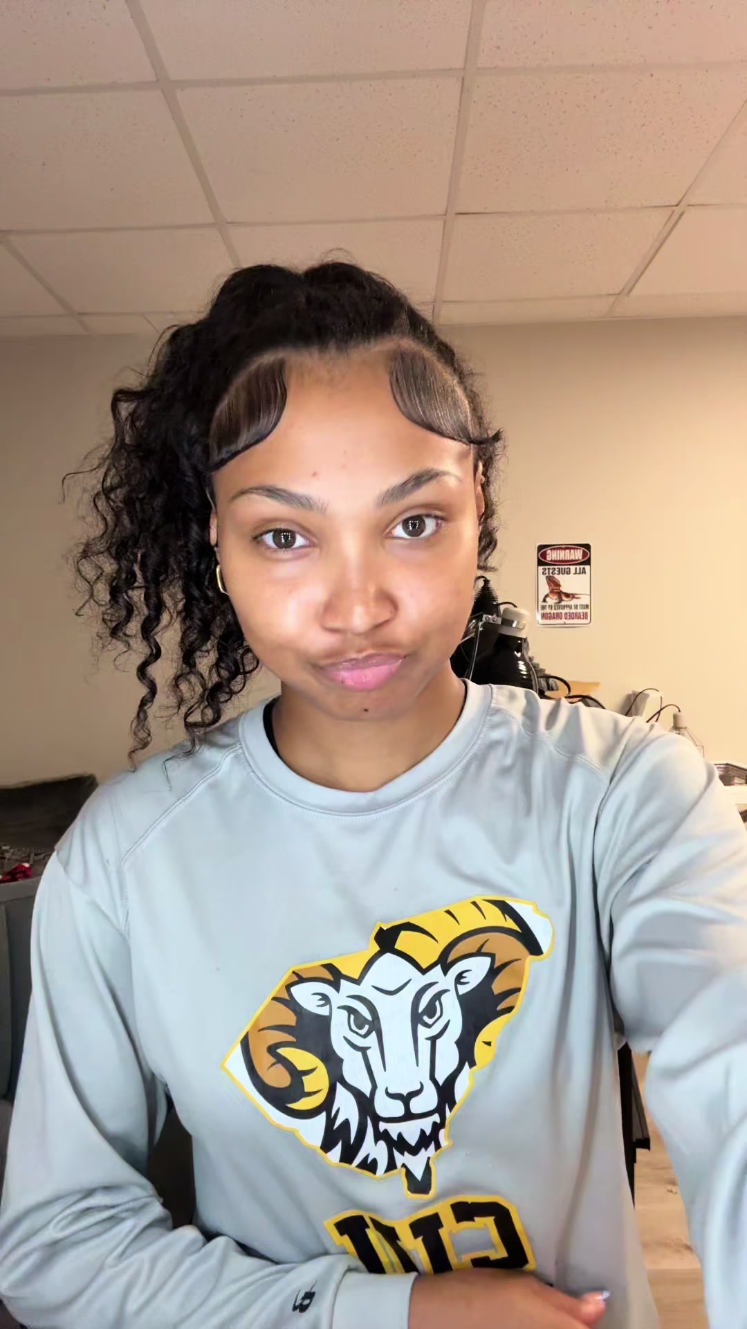 @Vada