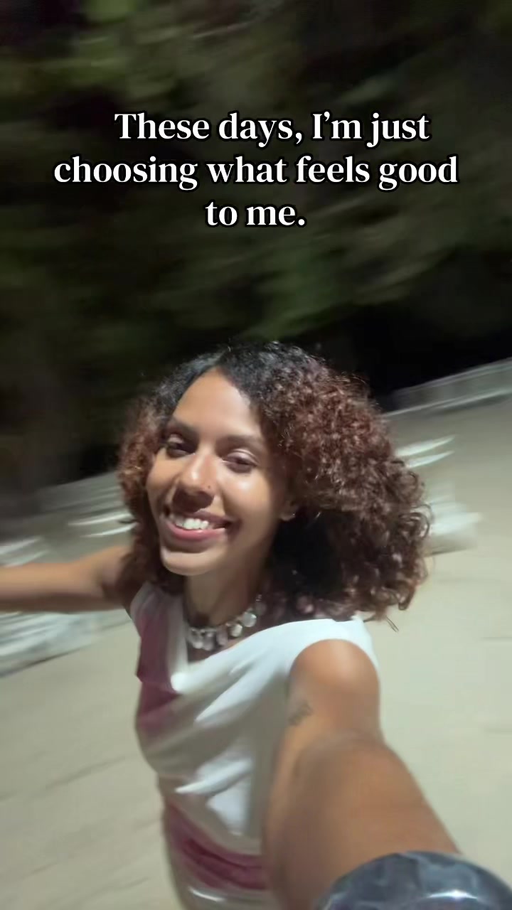 @Ari 🦋