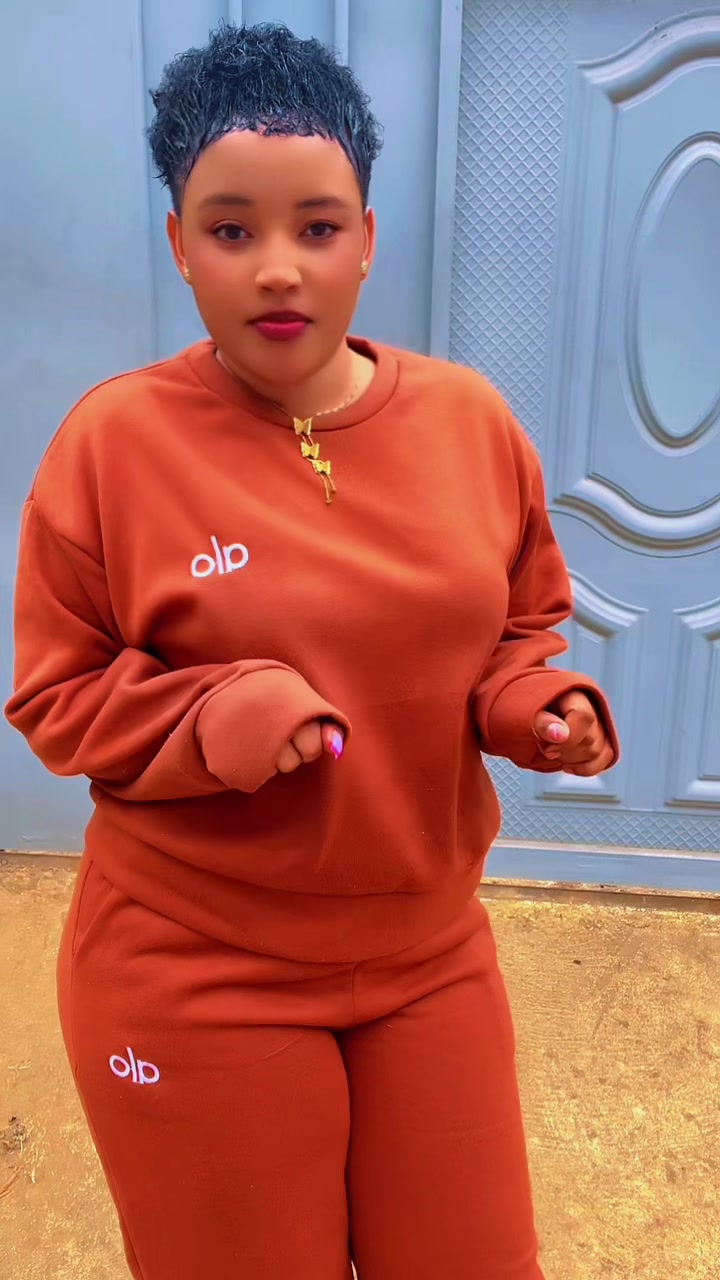@LIZZY SHUKA COLLECTION ❤️🫂