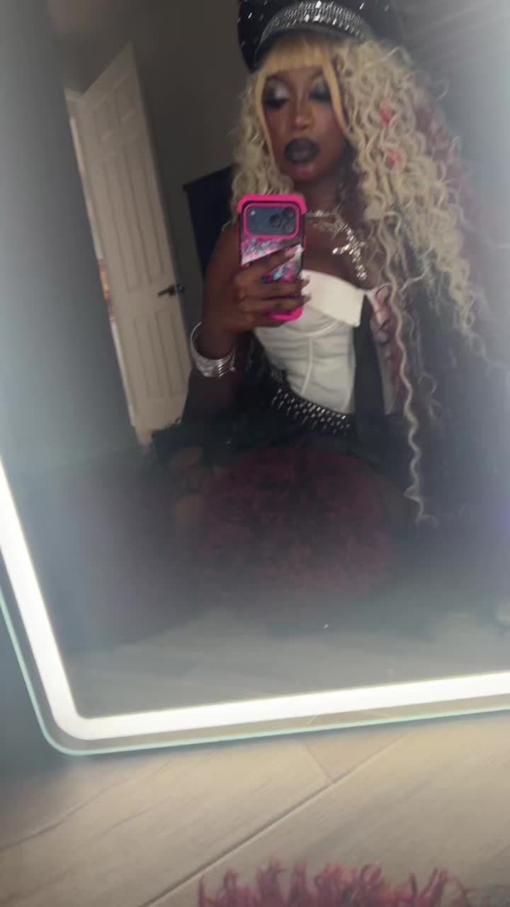 @misscocoaslimm.tm
