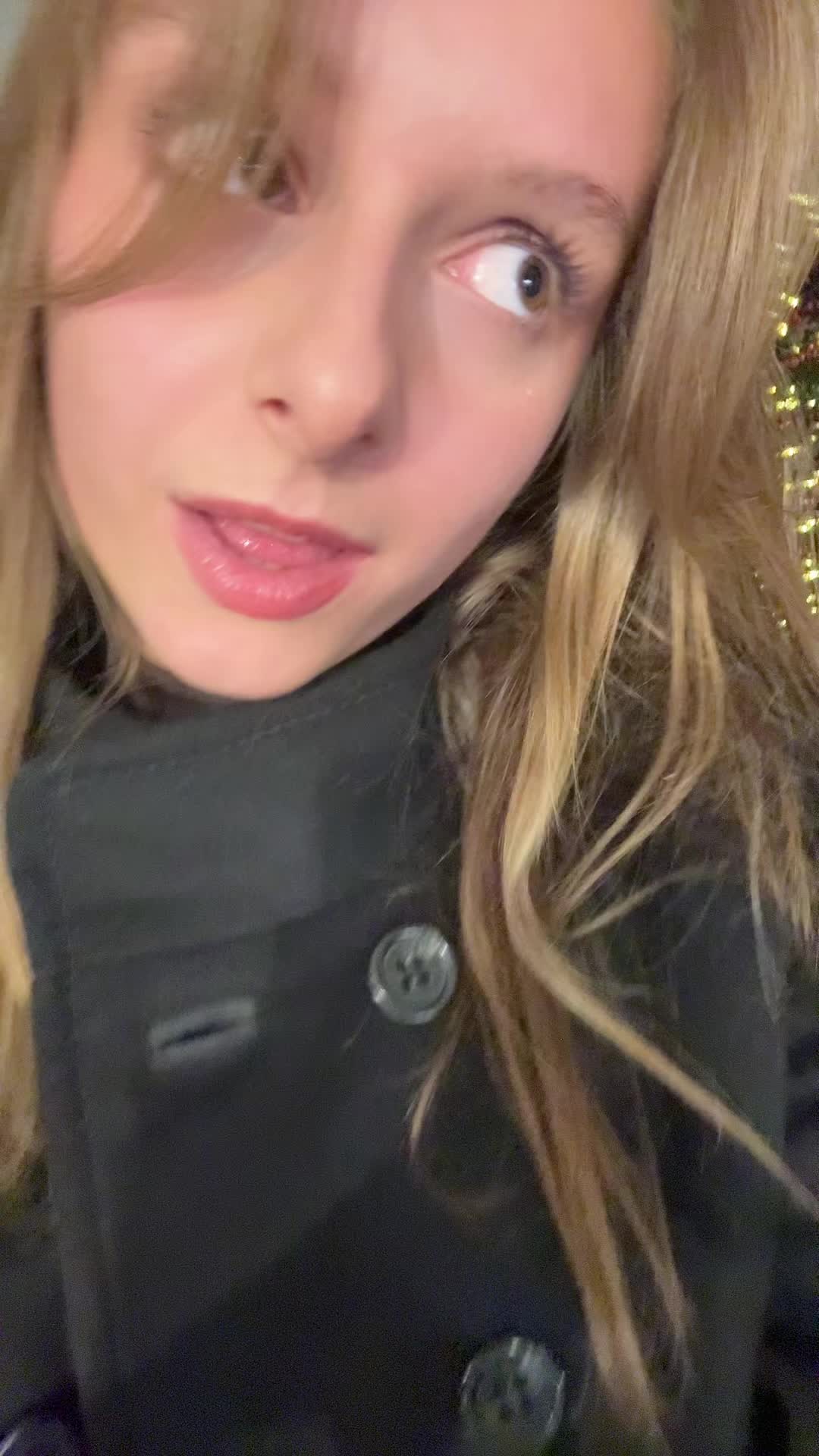 @evie