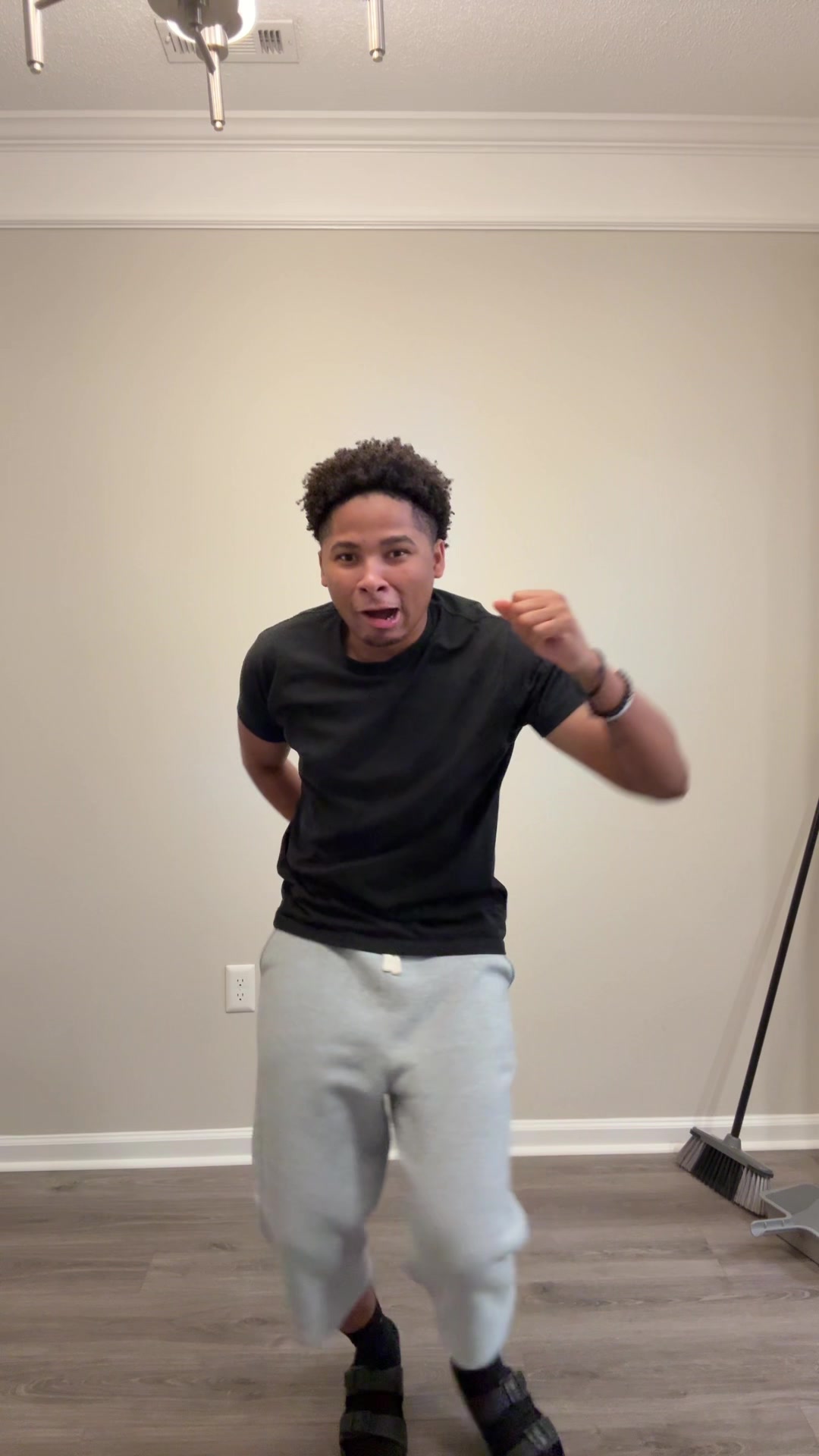@7EVEN