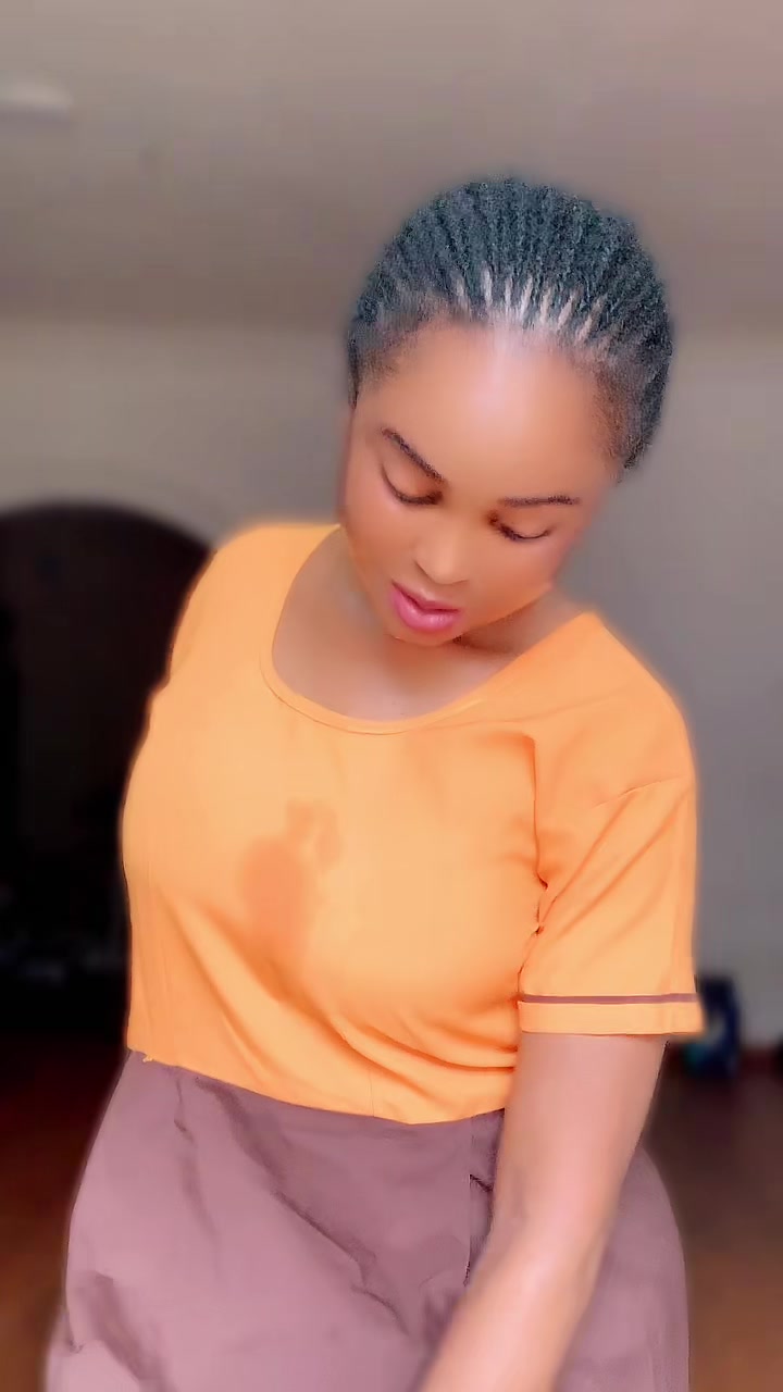 @Yaab0 Comedyvibes