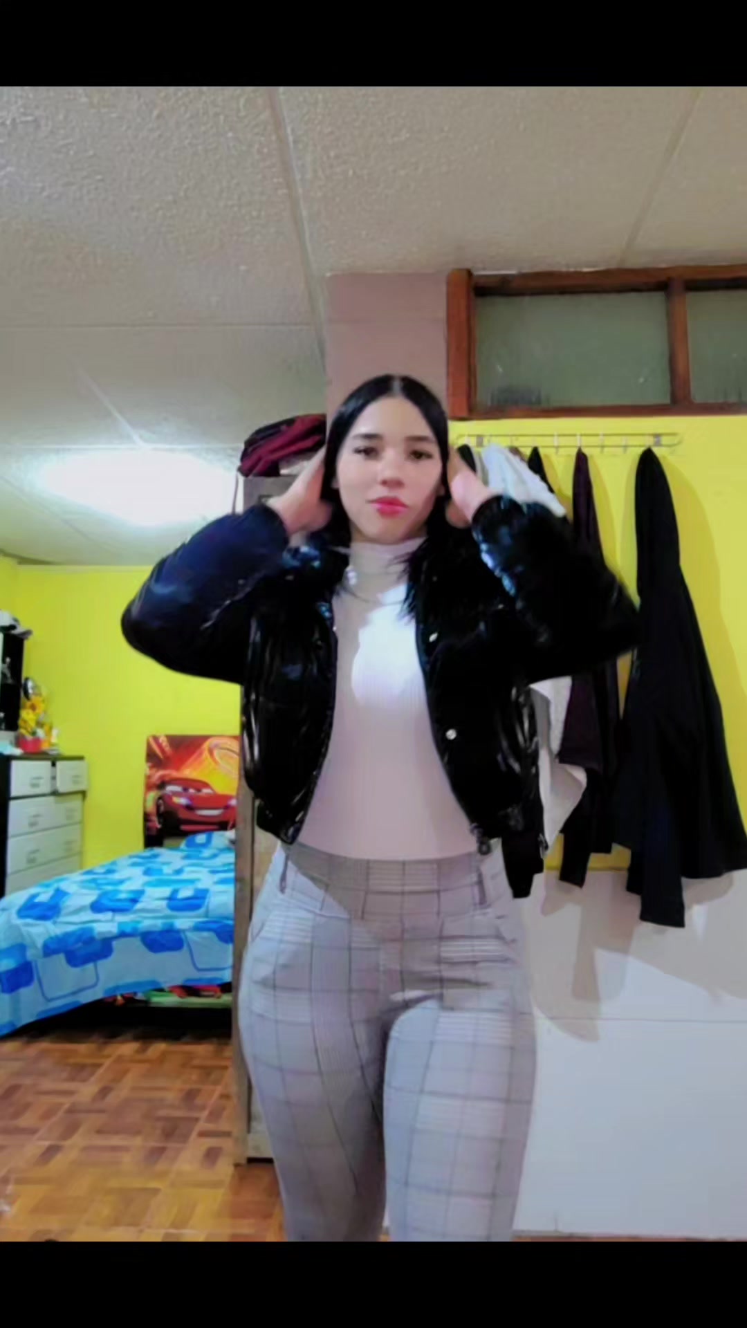 @Sofía guzman🎀👸🏻