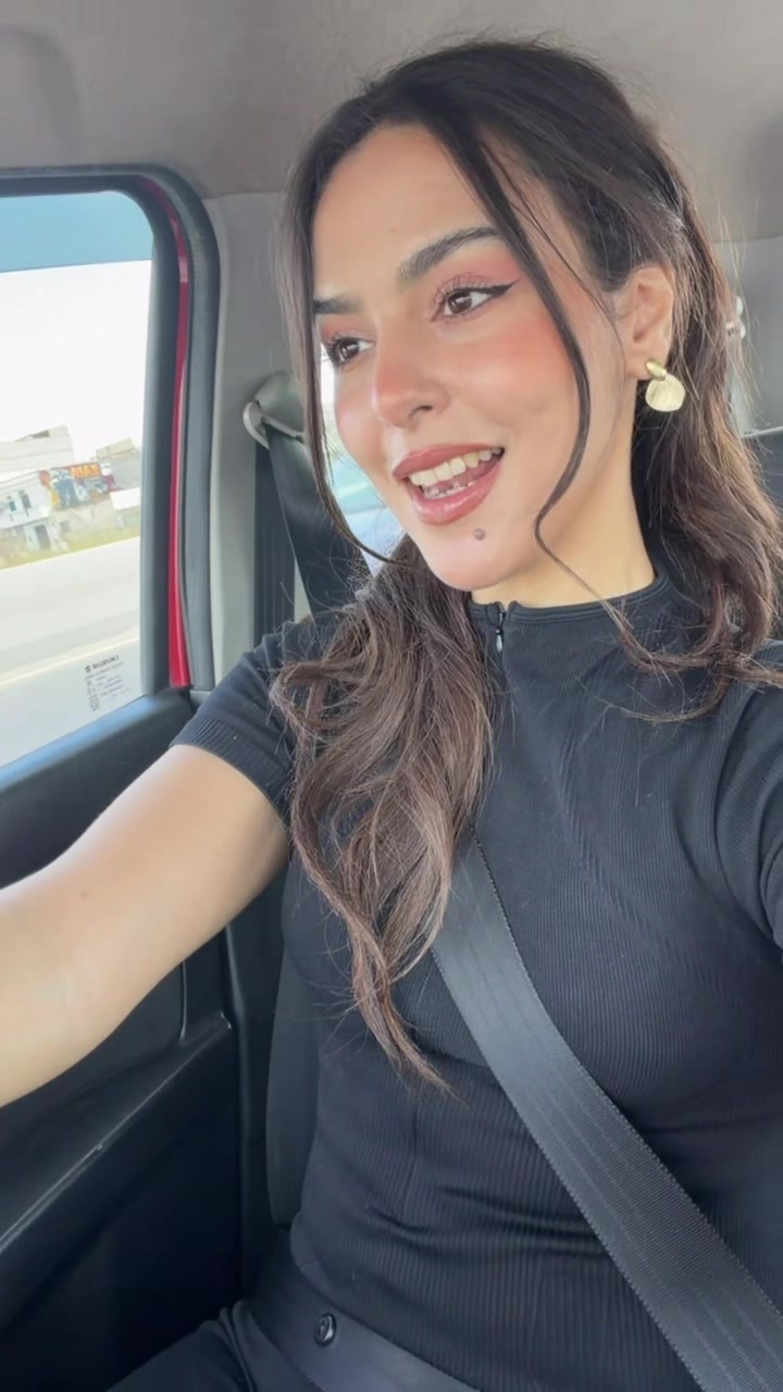 @Nesrine Hitana