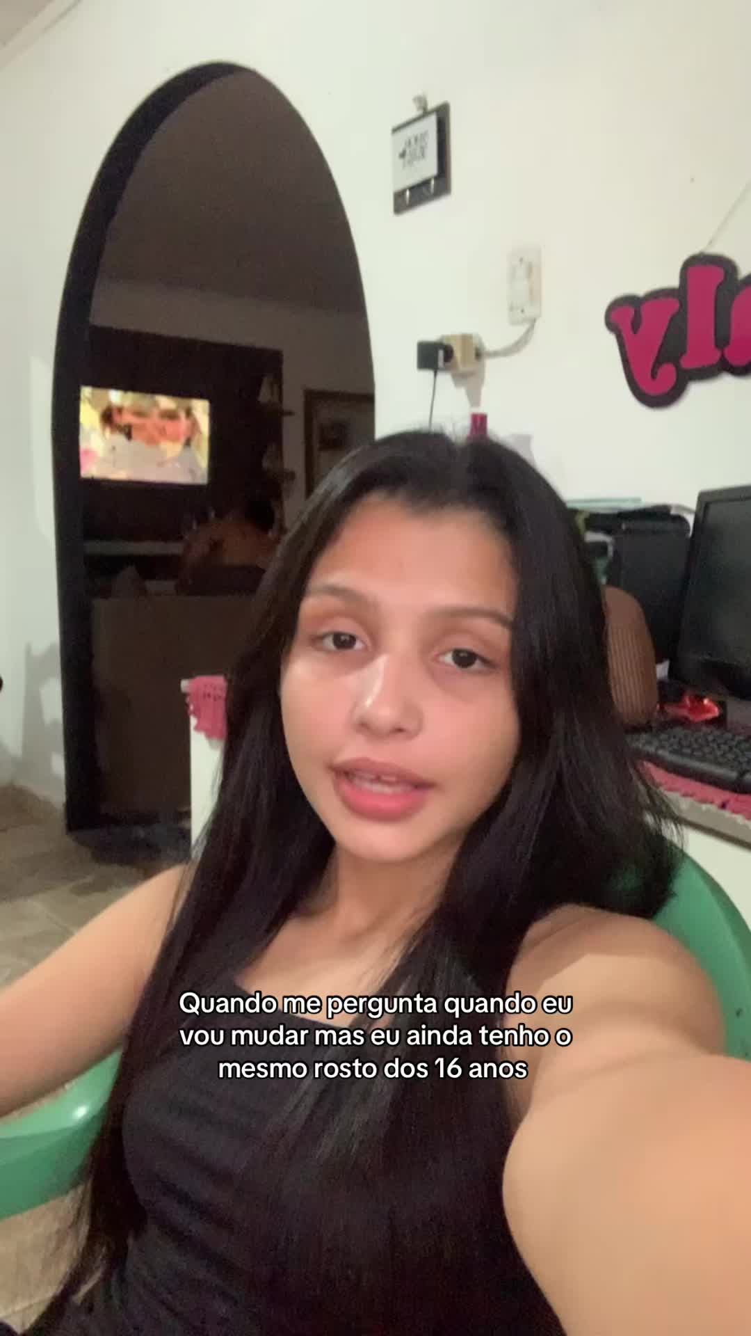 @karolyny