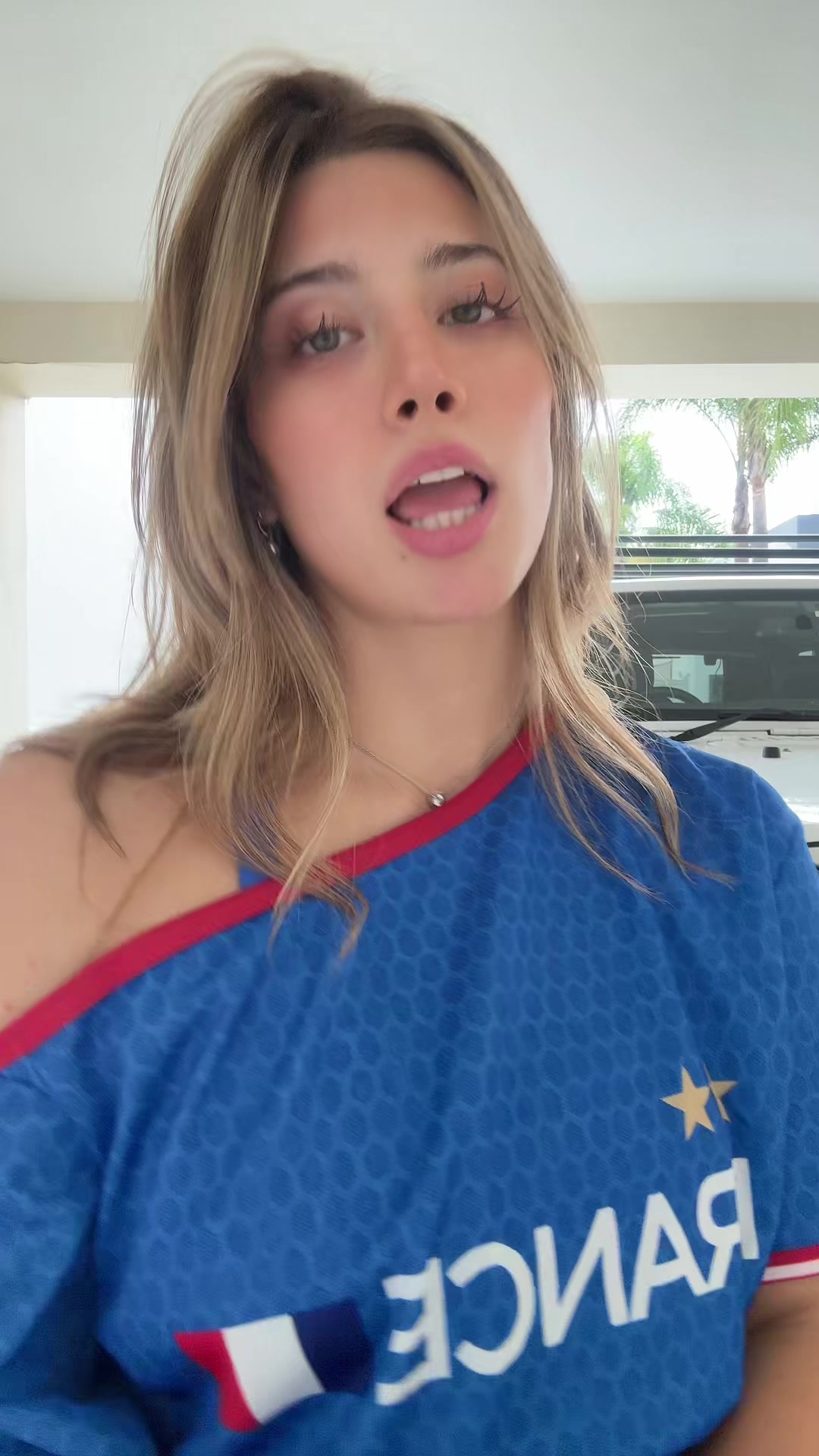 @Nicole